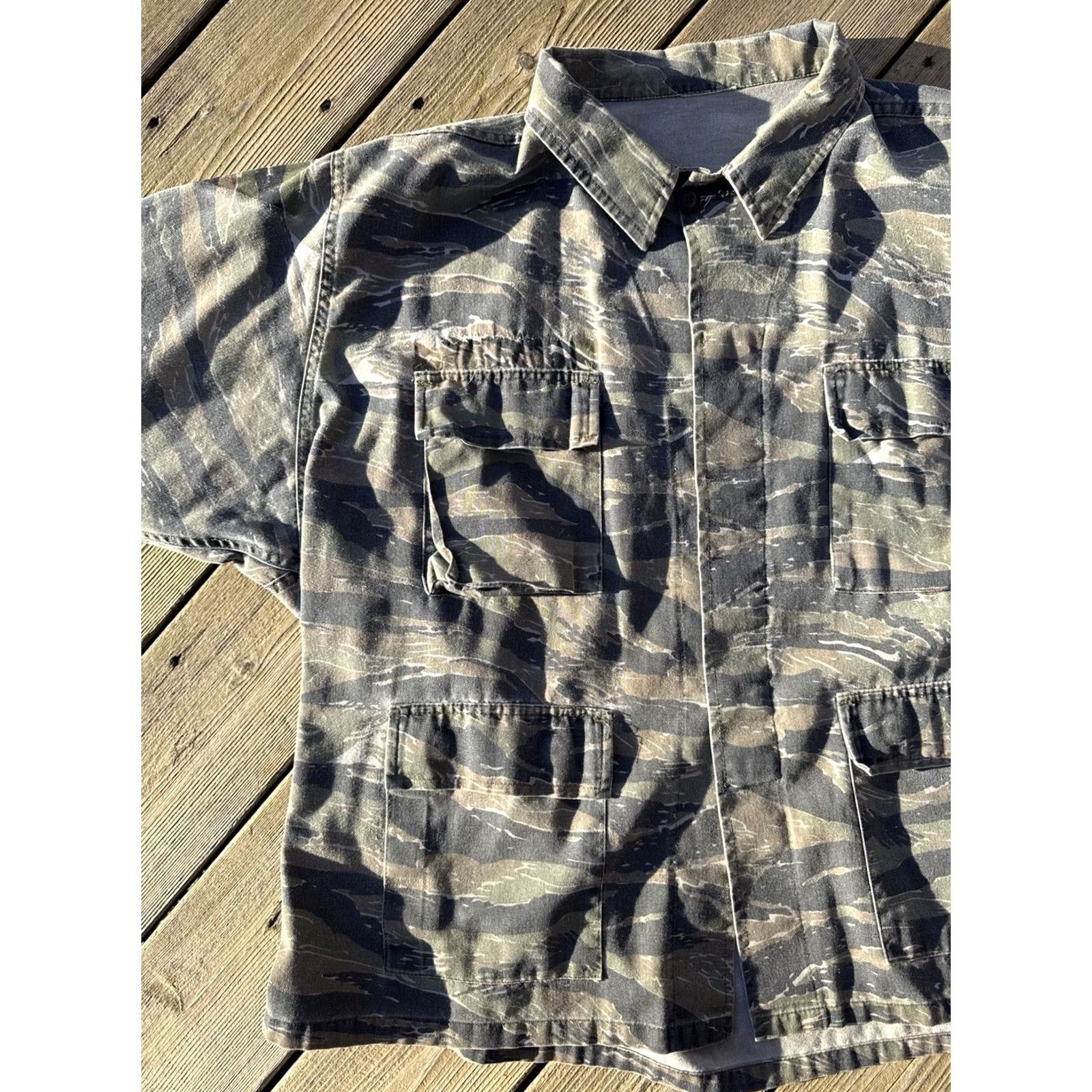 AMO VINTAGE Tiger Stripe Camo Jungle Jacket XL Military BDU Faded 80s 90s Size US XL / EU 56 / 4 - 2 Thumbnail