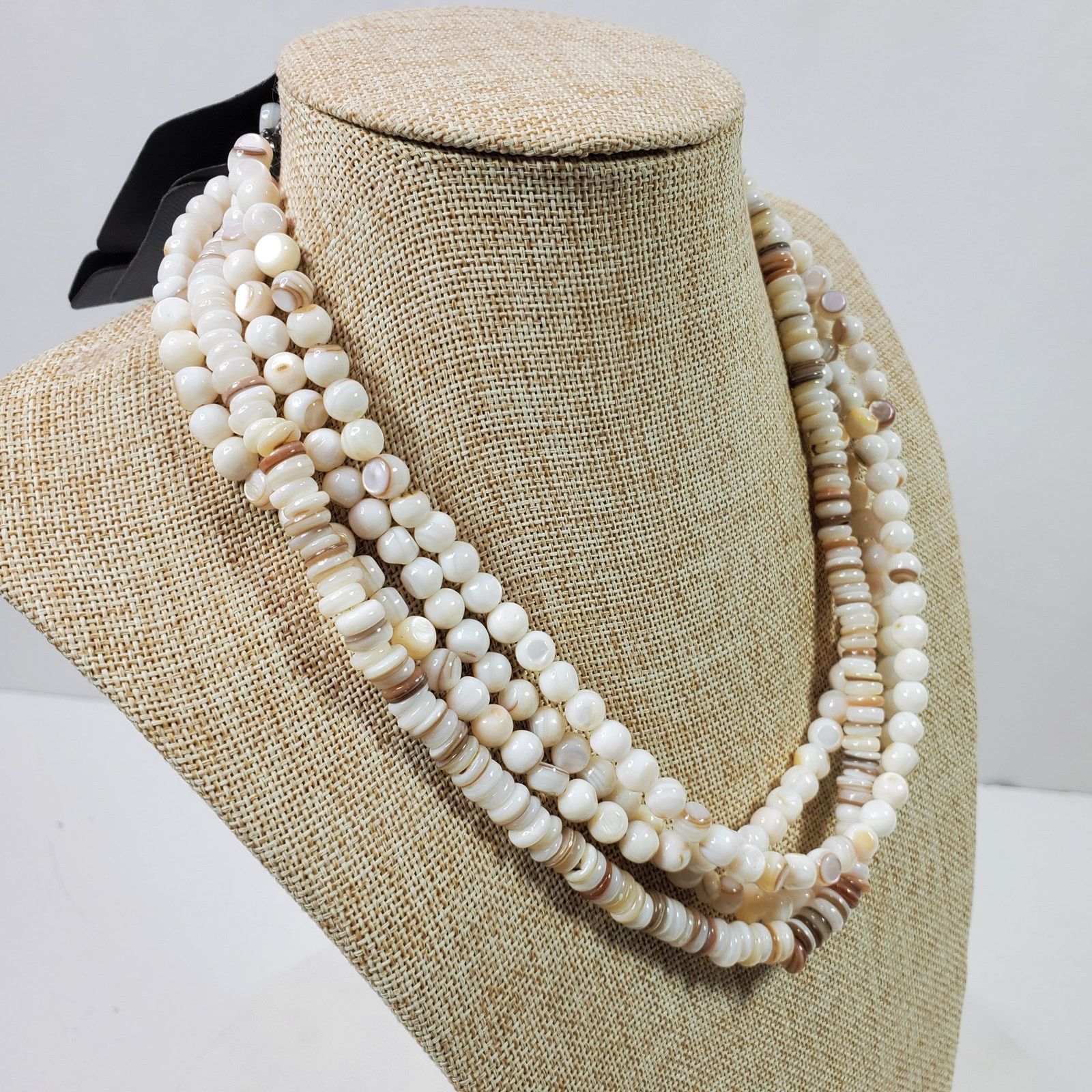 The Unbranded Brand South Sun Genuine Shell Multi Strand Necklace 18 Inch Size ONE SIZE - 2 Thumbnail