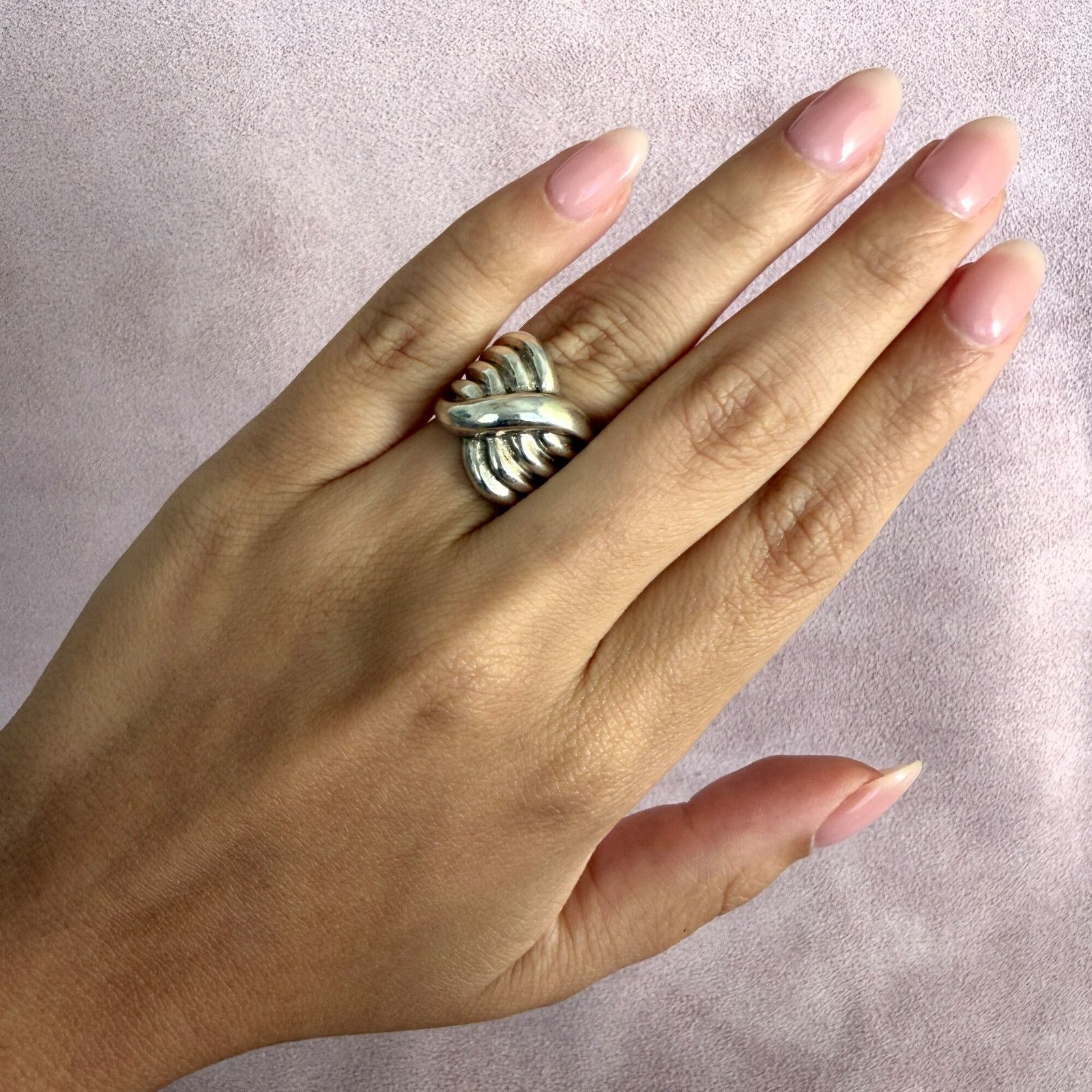 Sterling Silver sterling silver vintage scalloped crossover ring size 5.5 Size ONE SIZE - 2 Thumbnail