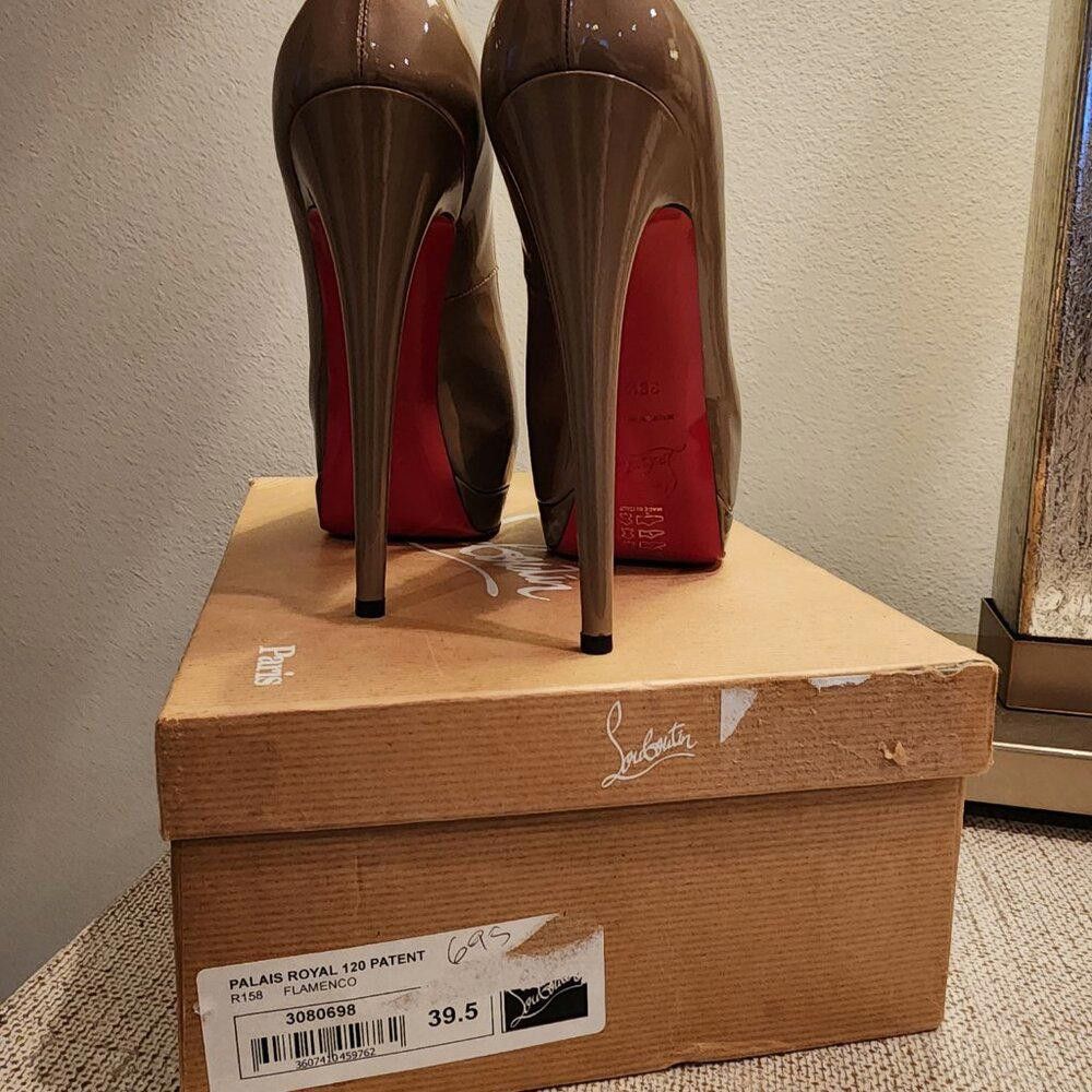 Christian Louboutin Christian Louboutin Palais Royal Patent Leather Peep-Toe Size US 9.5 / IT 39.5 - 5 Thumbnail