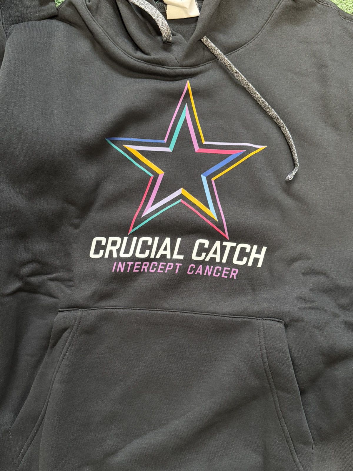Nike Dallas Cowboys Black Nike Crucial Catch Intercept Cancer Size US L / EU 52-54 / 3 - 4 Thumbnail