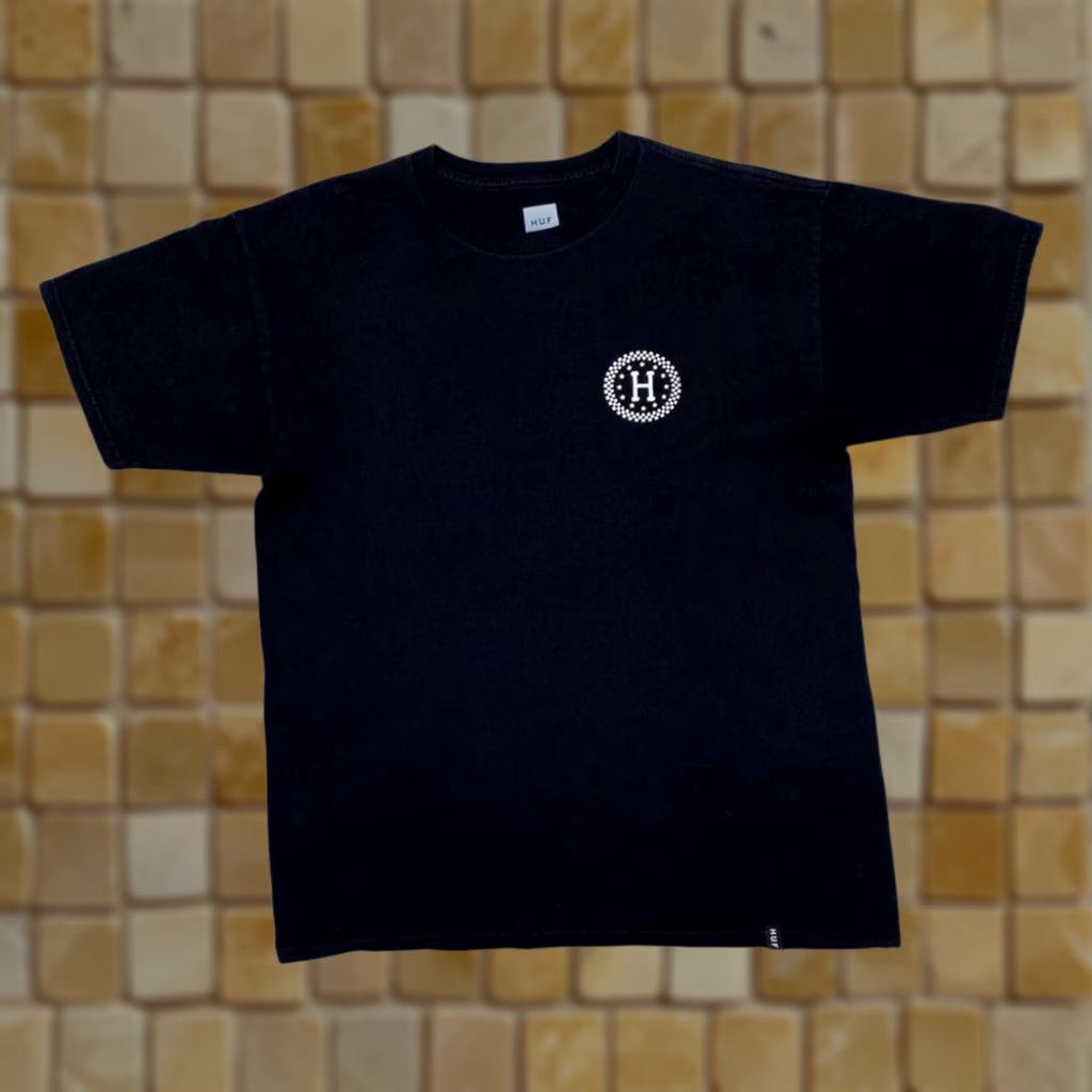 Huf HUF Classic Logo Skater Graphic Black T-Shirt Medium M Mens Shirt Graphic Print Crew Neck Short Sleeve Cotton Logo AZ69 Size US M / EU 48-50 / 2 - 1 Thumbnail