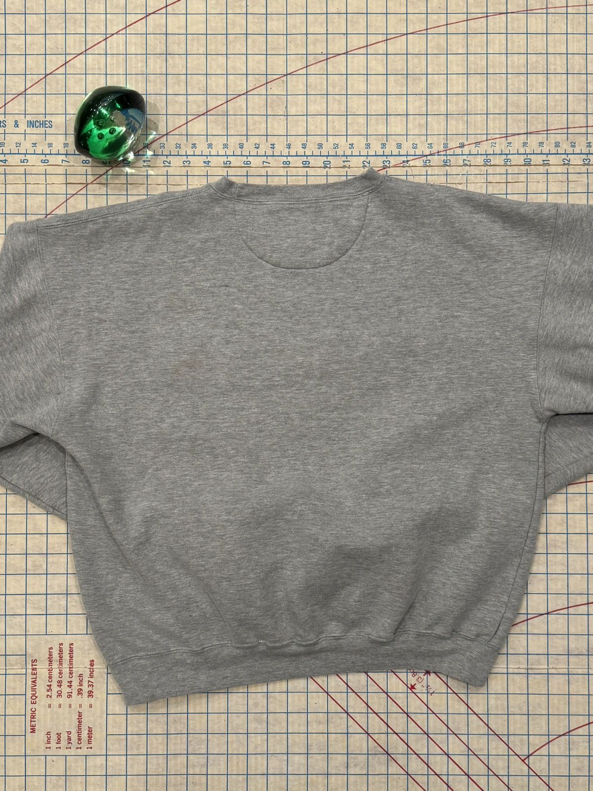 Chaps Vintage Chaps Ralph Lauren Spell Out Crewneck Sweater Gray L Size US L / EU 52-54 / 3 - 8 Thumbnail
