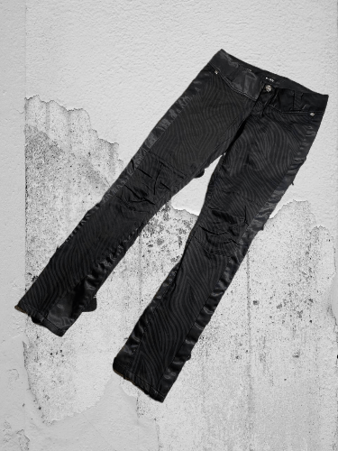 Japanese Brand Crazy Crash Dirty Baggy Faded Jean Japan Avant Garde Style Size US 26 / EU 42 - 1 Thumbnail