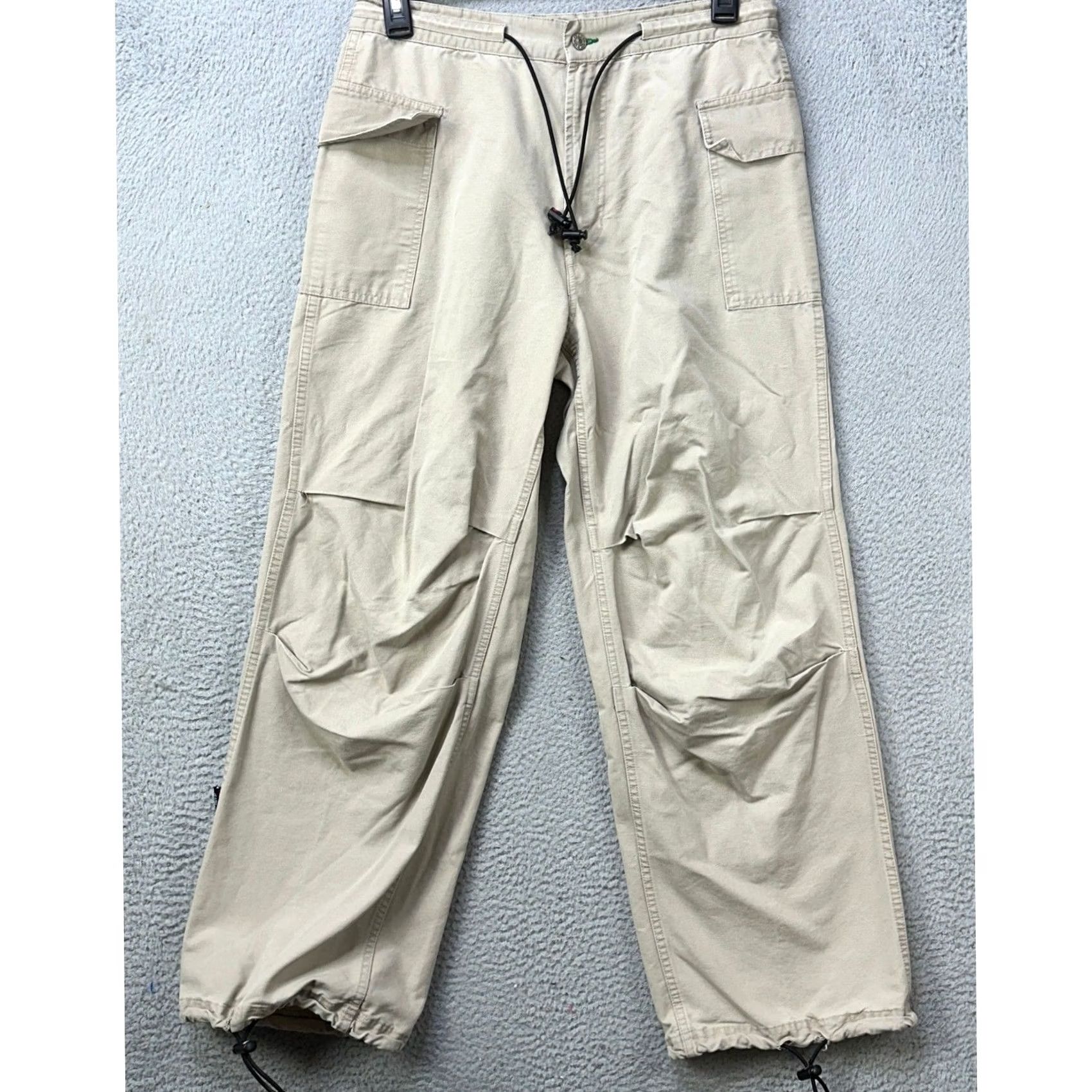 Vintage Tommy Jeans Cargo Pants Men 34X32 Tan Cotton Relaxed Fit Drawstring Pockets Flat Front Straight Leg EUC Size US 34 / EU 50 - 2 Thumbnail