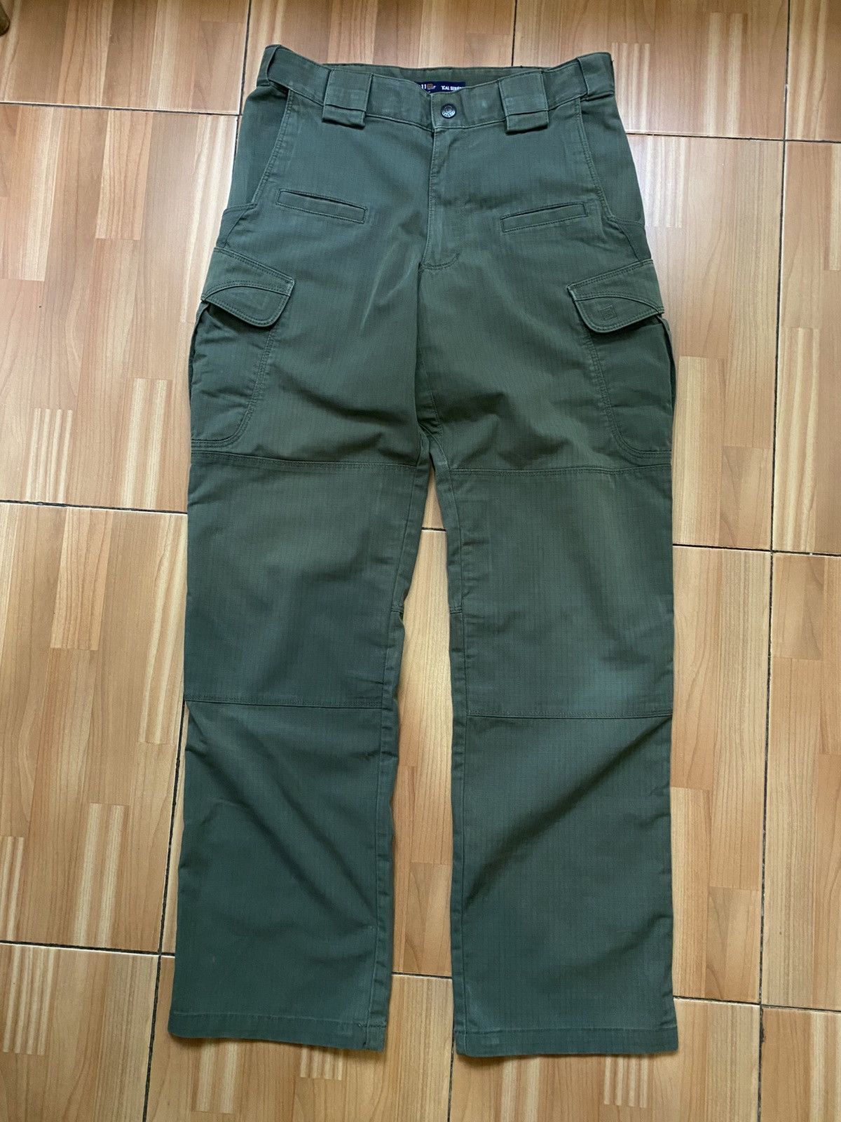 5.11 5.11 Tactical Strike Pants Men's Olive Tactical Pants Size US 28 / EU 44 - 1 Thumbnail