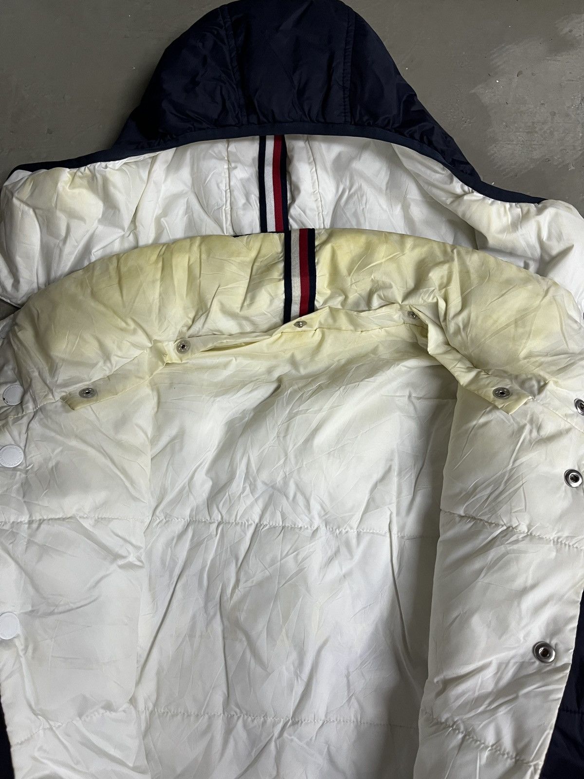 Tommy Hilfiger Vintage Tommy Hilfiger Puffer Down Jacket Moncler Stye Size US M / EU 48-50 / 2 - 13 Thumbnail