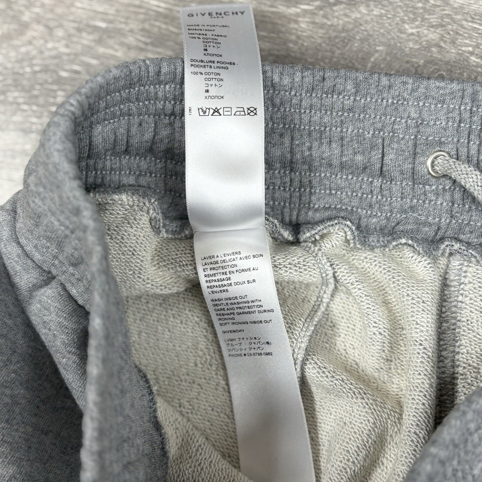 Givenchy Givenchy Latex Band Shorts ' Light Grey Melange ' | NEW! Size US 34 / EU 50 - 14 Thumbnail
