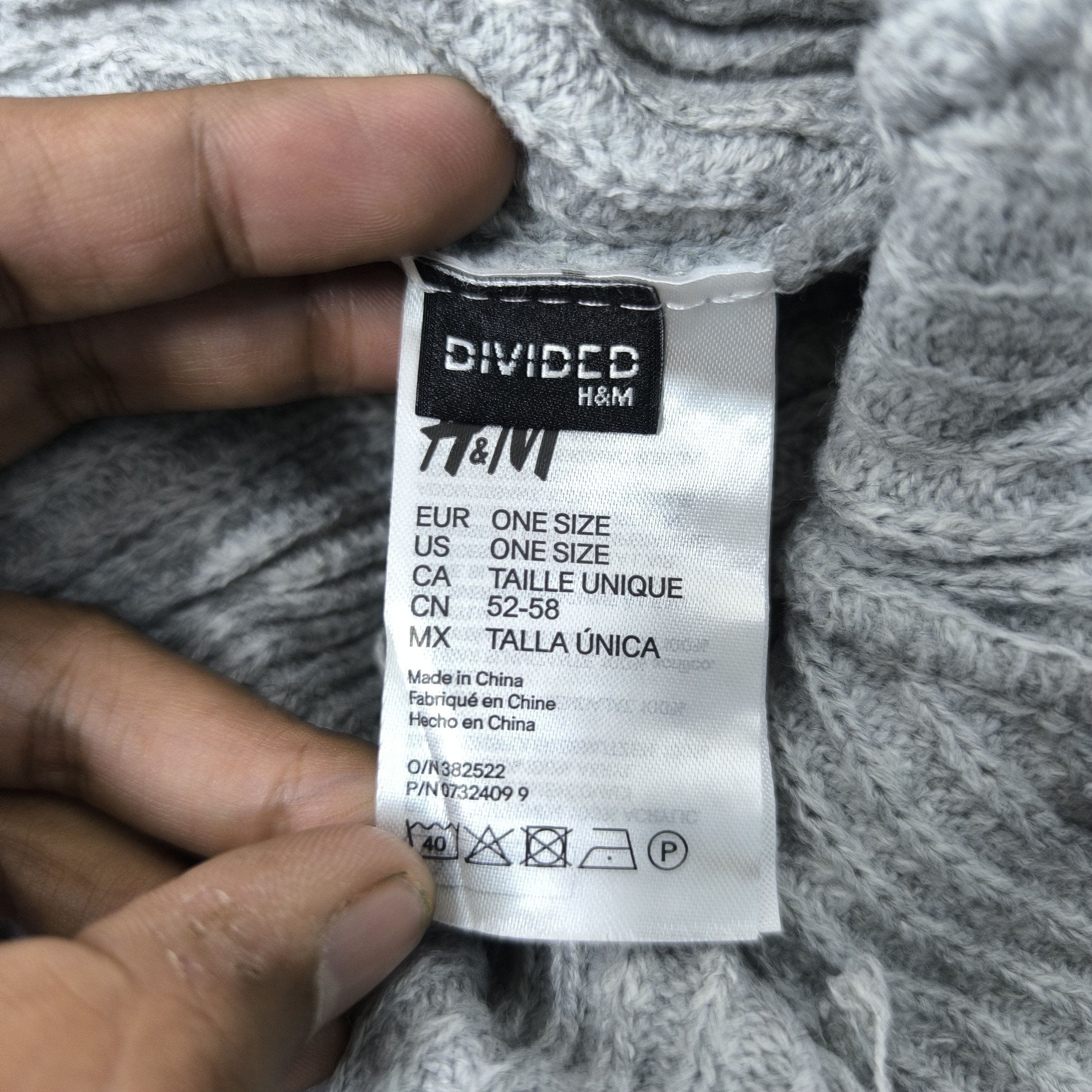 Japanese Brand 💥 Divided by h&m x l'eternite patch beanie hat Size ONE SIZE - 3 Thumbnail