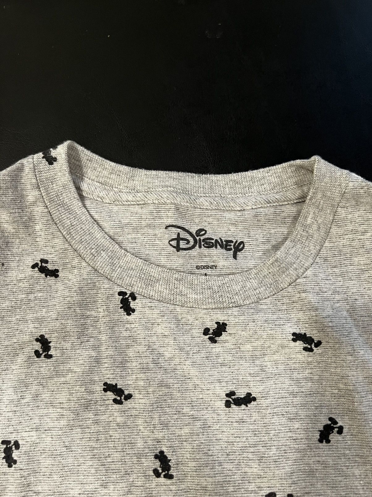 Disney Disney Grey T-Shirt Size US L / EU 52-54 / 3 - 4 Thumbnail