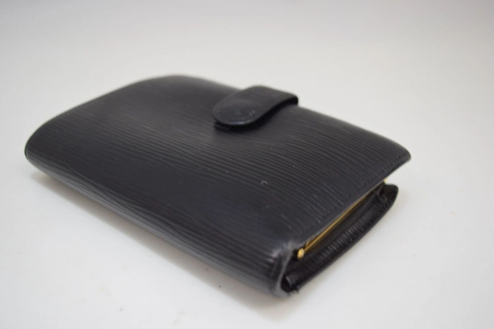 Louis Vuitton LVuitton Porte Monnaie Viennois Wallet Epi Leather M63242 Size ONE SIZE - 9 Thumbnail