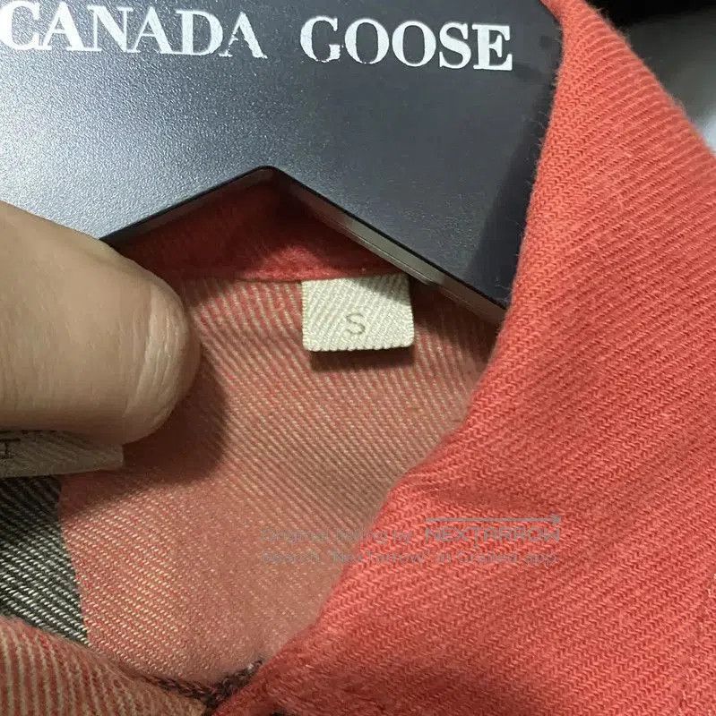 Burberry Burberry Red Cotton Long Sleeve Shirt. Size US S / EU 44-46 / 1 - 5 Thumbnail
