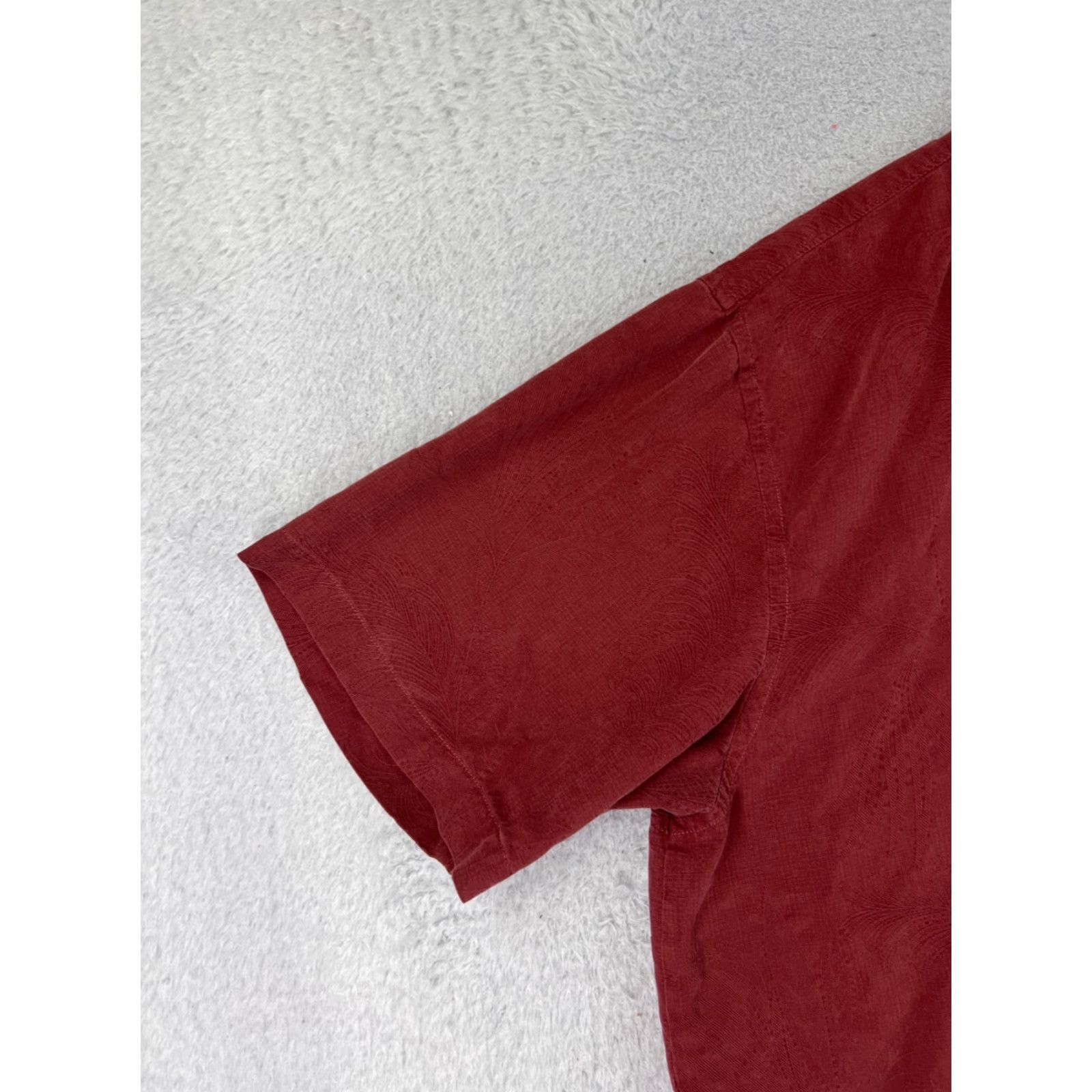 Tommy Bahama Tommy Bahama Shirt Men XL Red Silk Button-Up Hawaiian Vacation Beach Aloha Resort 100% Silk Button Up XLX Relaxed Short Sleeve Men’s Size US XL / EU 56 / 4 - 3 Thumbnail