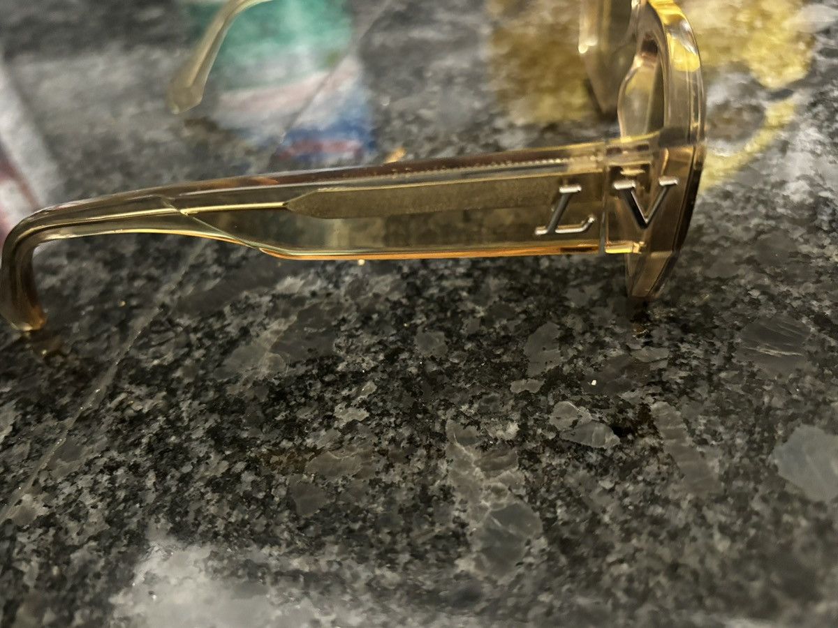 Louis Vuitton Louis Vuitton Twister Sunglasses Size ONE SIZE - 3 Thumbnail