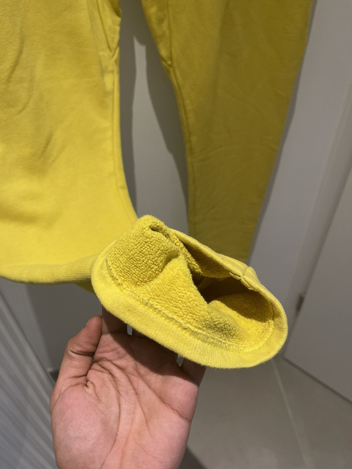 Bless BLESS N° 47 SMLXL Long Yellow Sweatpants Size US 30 / EU 46 - 9 Thumbnail