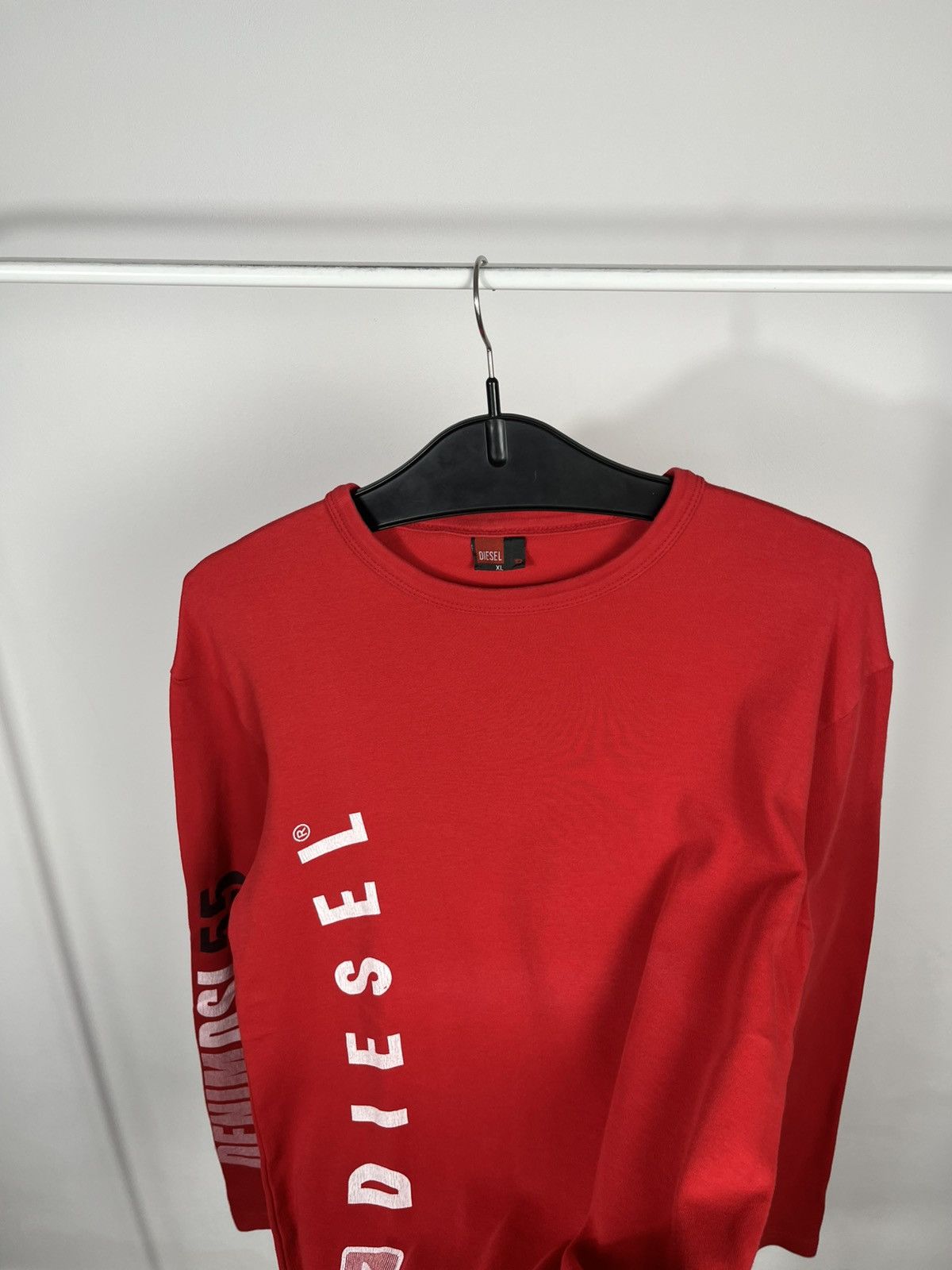 Diesel Diesel Mens Red Long Sleeve Logo Shirt XL Casual Streetwear Size US XL / EU 56 / 4 - 8 Thumbnail