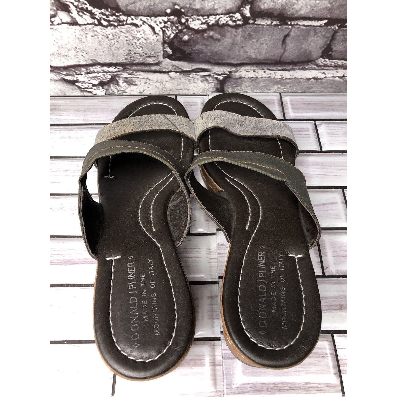 Donald Pliner Donald Pliner Shera Copper Metallic Straps Cork Wedge Sandal Size US 7.5 / IT 37.5 - 5 Thumbnail