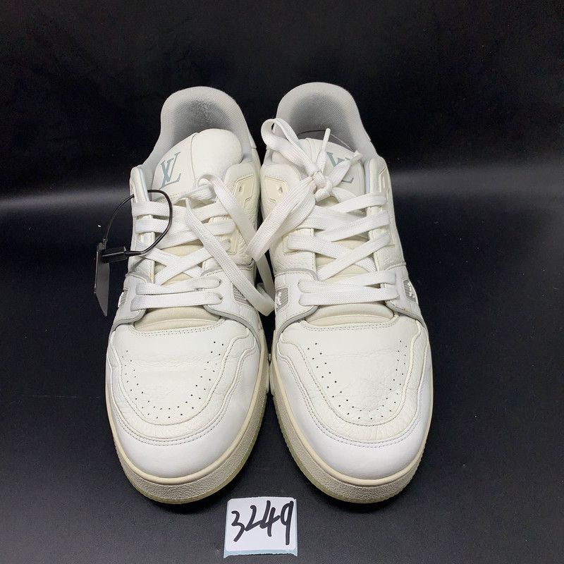 Louis Vuitton Louis Vuitton Trainer Low Top Sneakers in White Size US 7 / IT 37 - 9 Thumbnail