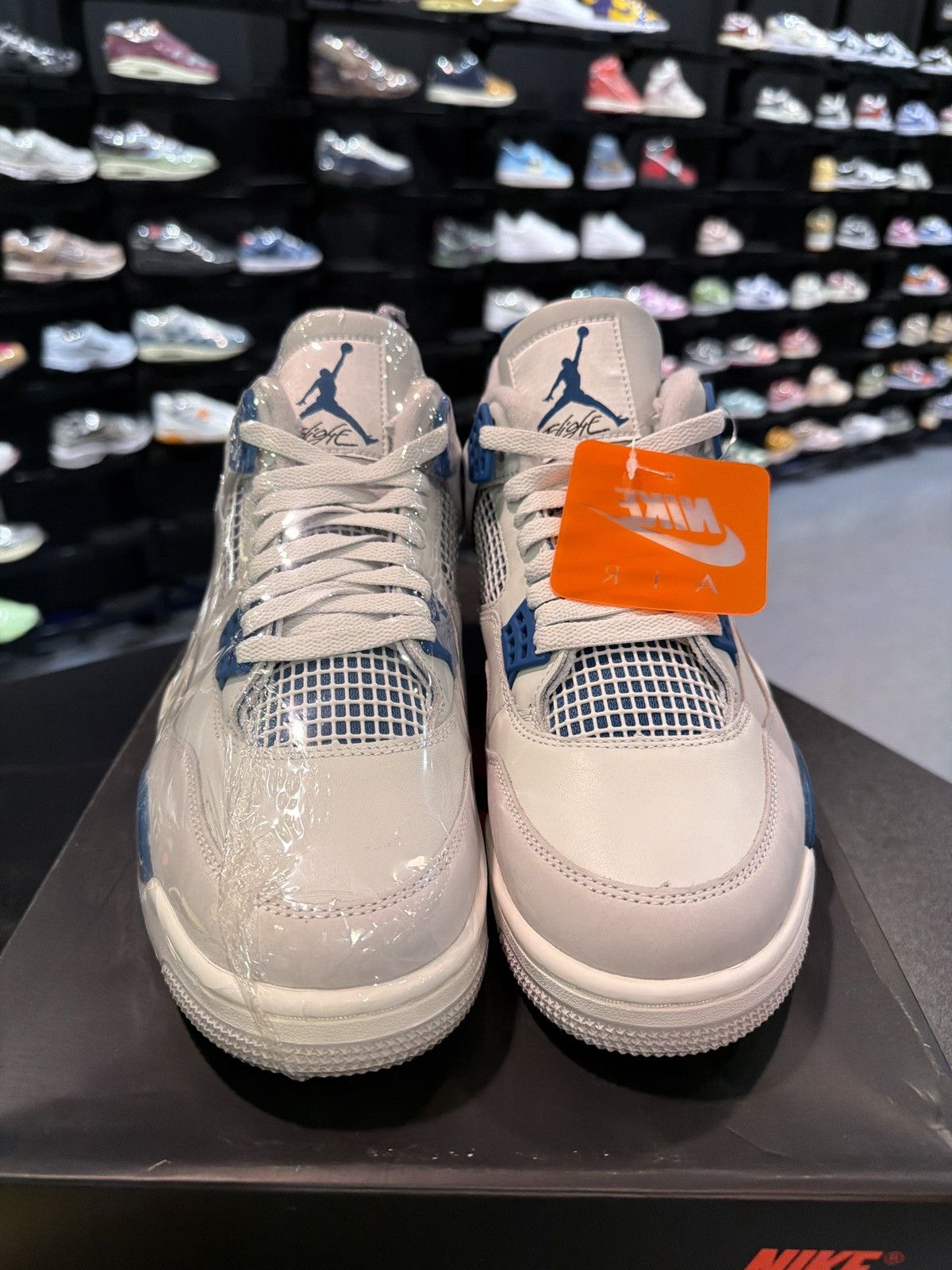 Jordan Brand Jordan 4 Military Blue Size-10.5 Brand New Quick Shipping Size US 10.5 / EU 43-44 - 2 Thumbnail