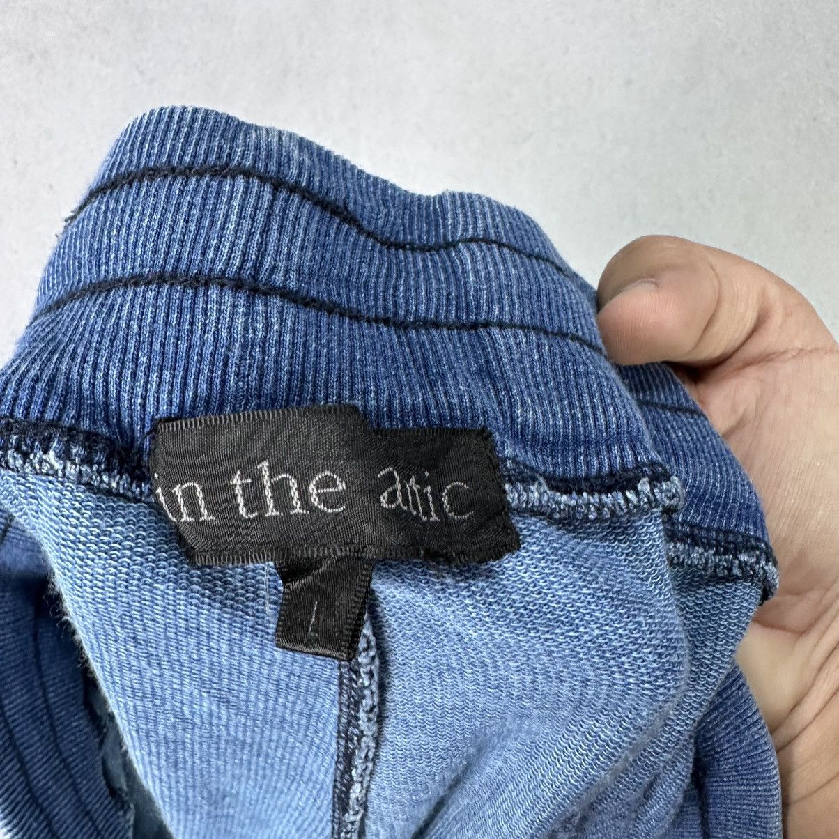 In The Attic In The Attic Cropped Jogger Pants Blue Side Stripe Size US 32 / EU 48 - 3 Thumbnail