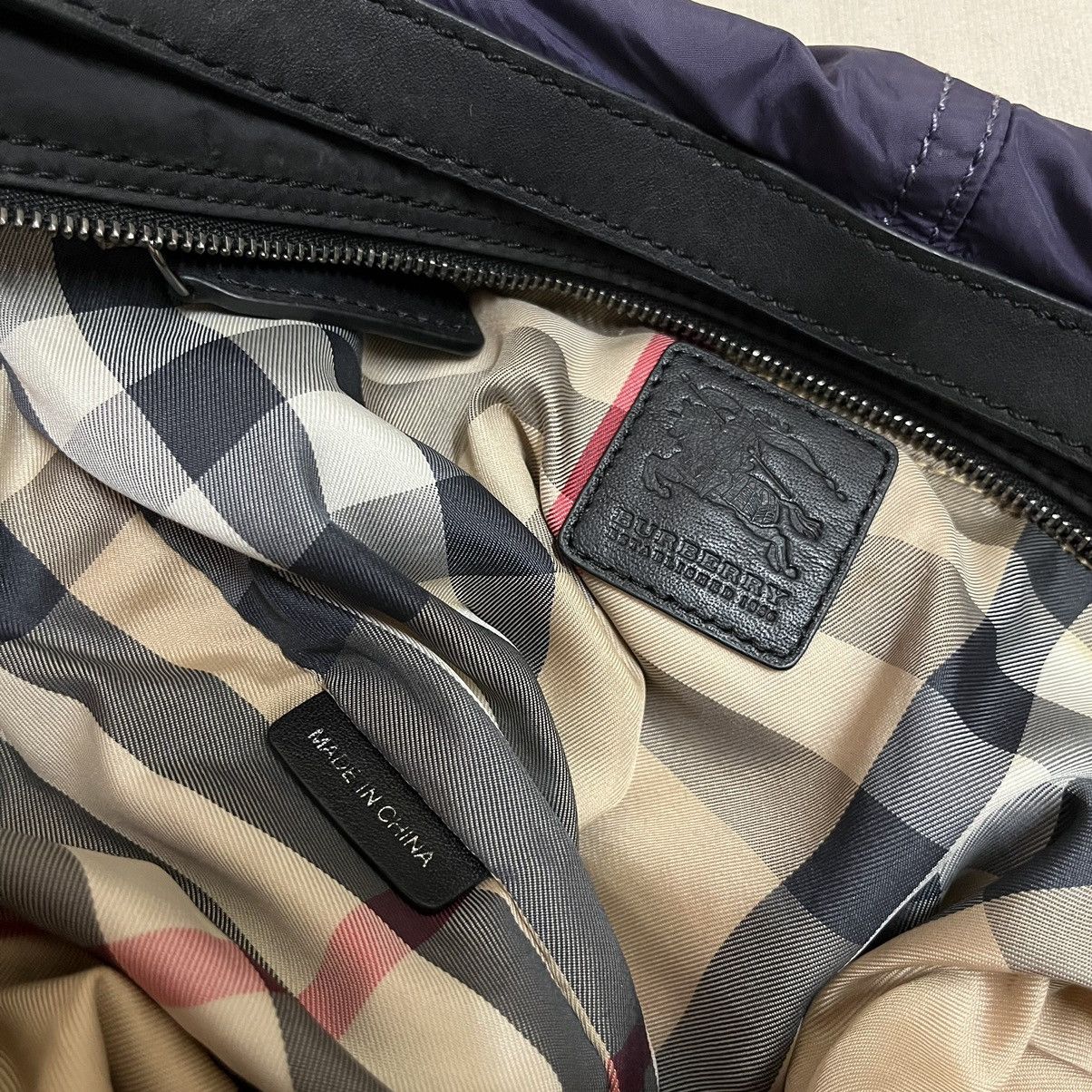 Burberry Authentic Burberry Nylon Large Totebag Shoulderbag Size ONE SIZE - 8 Thumbnail