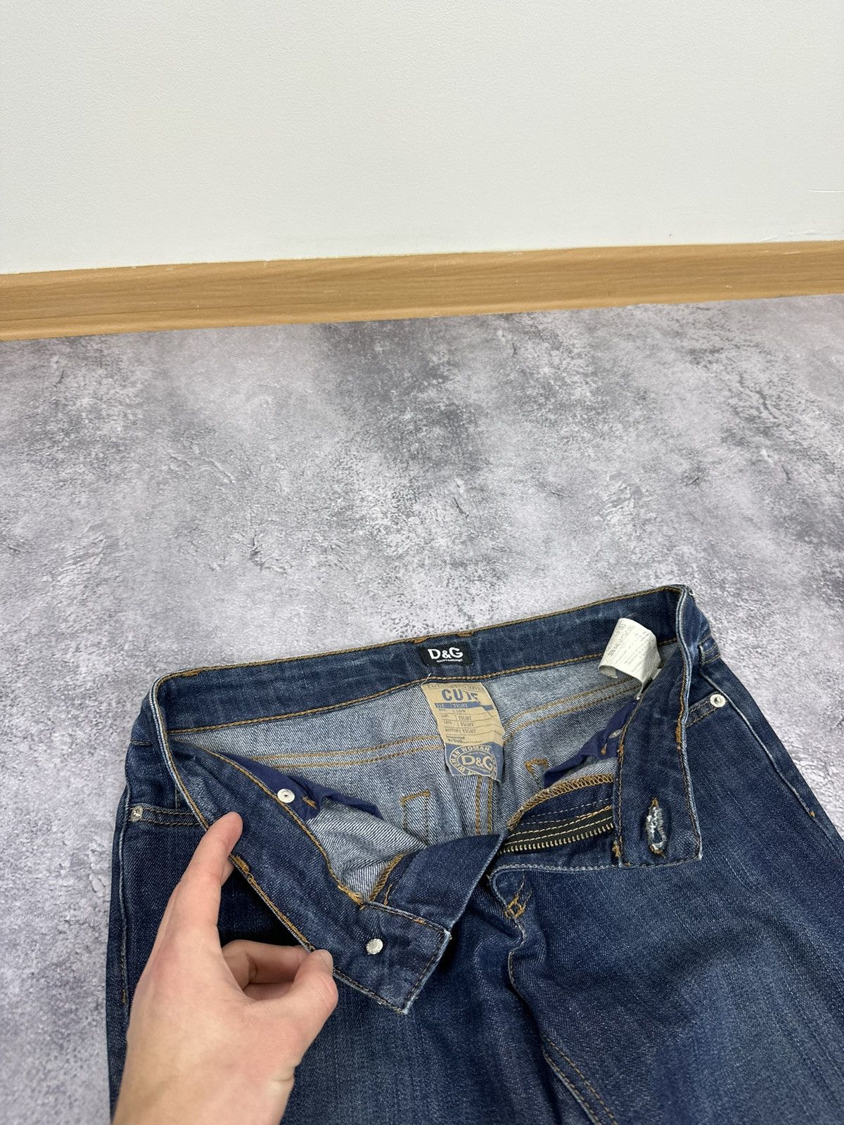 Dolce & Gabbana Vintage Dolce & Gabbana Luxury Blue Denim Avant Garde Jeans Size 26" / US 2 / IT 38 - 15 Thumbnail