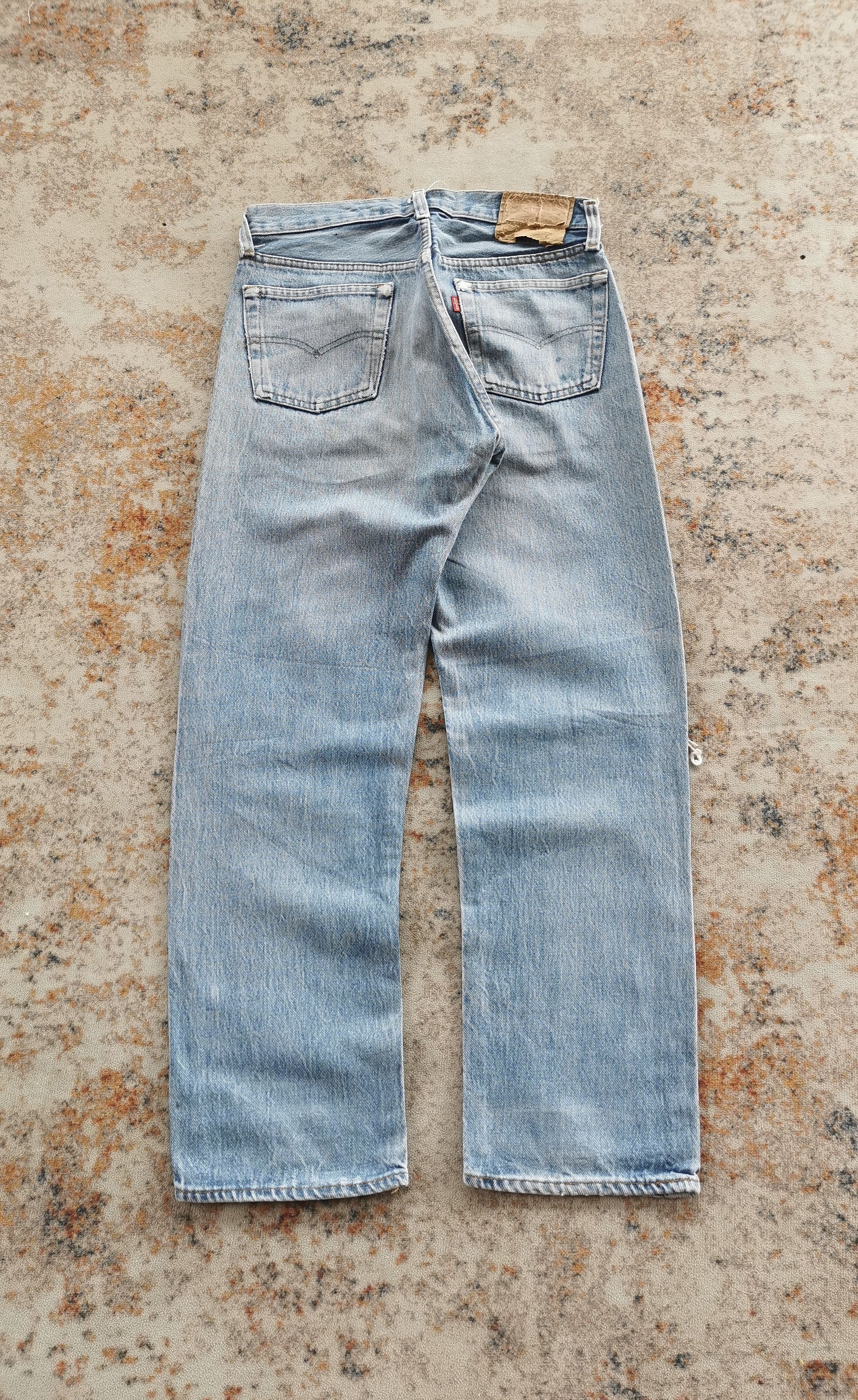 Levi's 90s Light Wash Vintage Levi's 501 Jeans USA 28x28 Denim Size US 28 / EU 44 - 2 Thumbnail