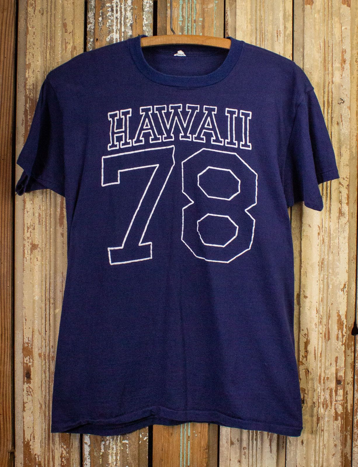 image of Vintage '78 Hawaii Graphic T Shirt 70's in Blue, Men's (Size Small)