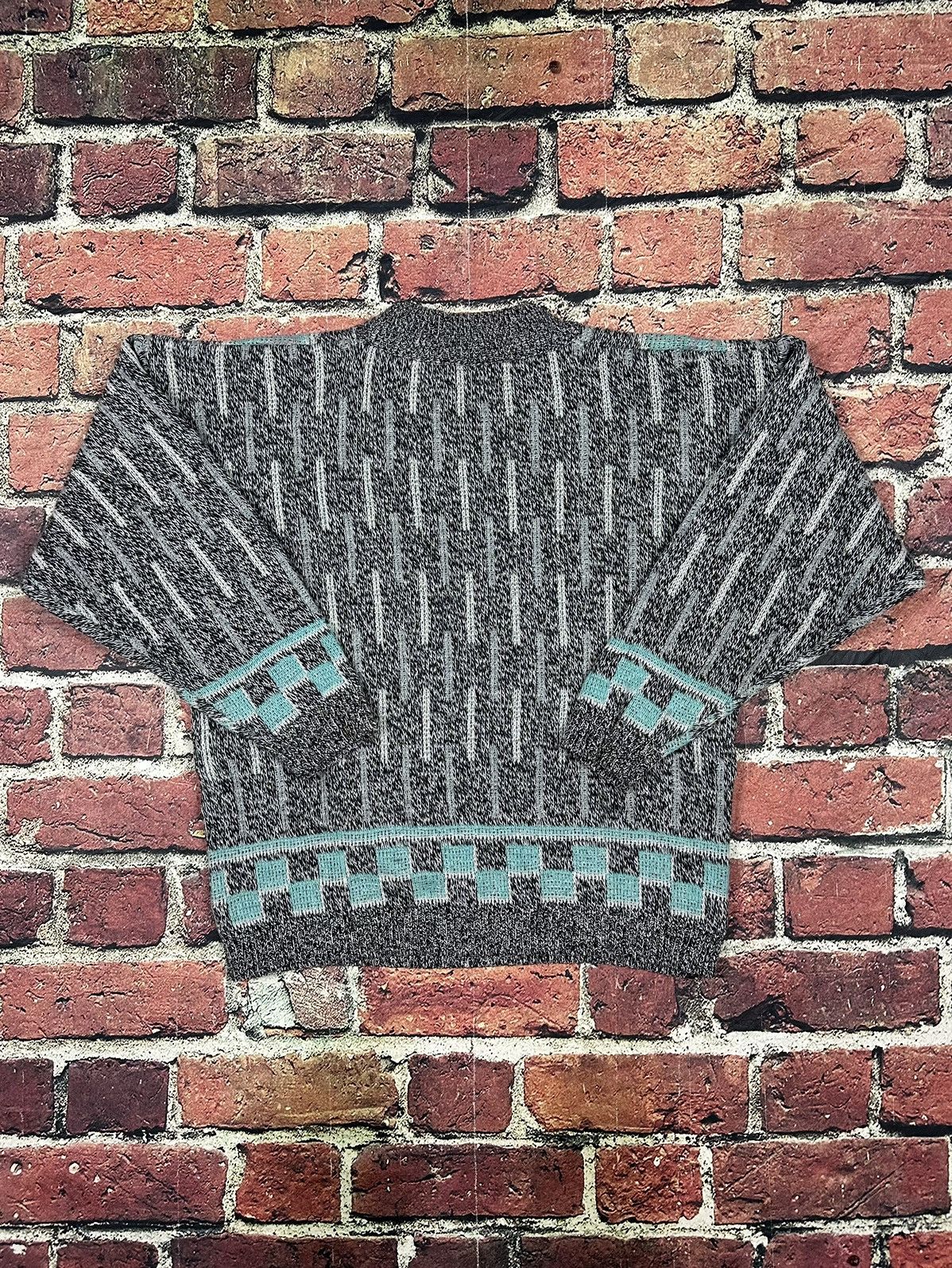 Vintage Vintage Forum Wool Blend Sweater Geometric Mock Neck Italy Size US S / EU 44-46 / 1 - 2 Thumbnail