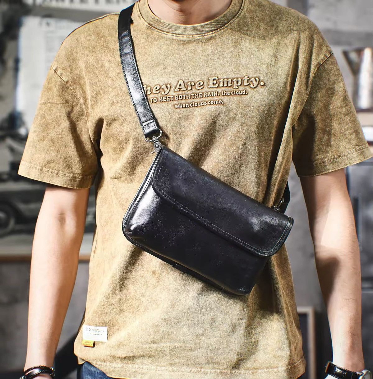 Crossbody Bag in Black, Men's