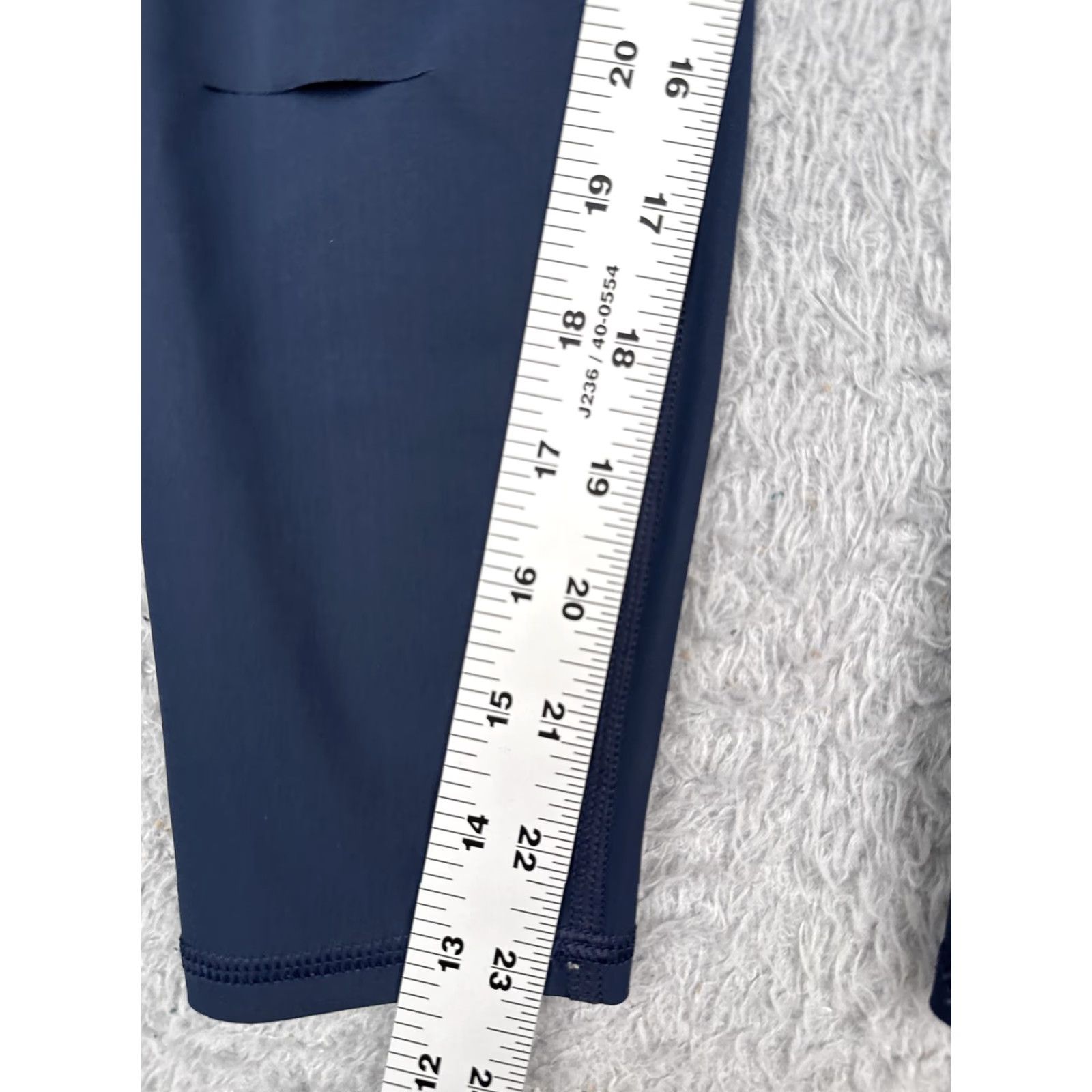 Alo Alo Yoga Leggings Womens XS Blue High Rise Ankle Slit Cutout Pants Athletic Yoga Size 26" / US 2 / IT 38 - 6 Thumbnail