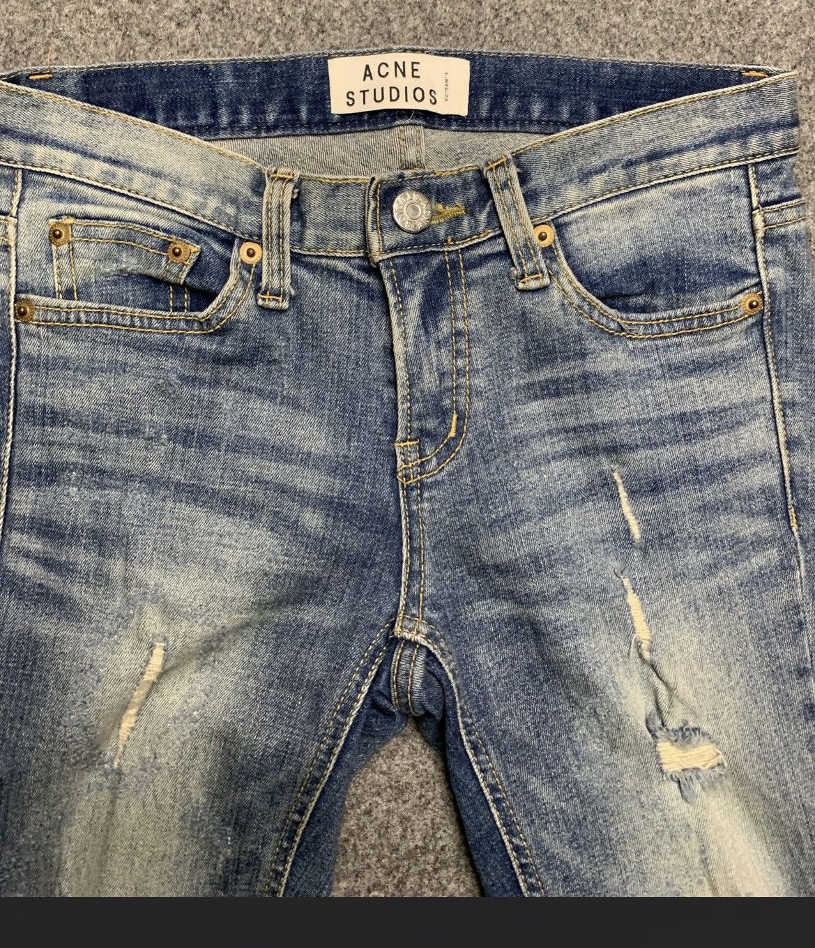 Acne Studios acne studios faded distressed Size 26" / US 2 / IT 38 - 2 Thumbnail