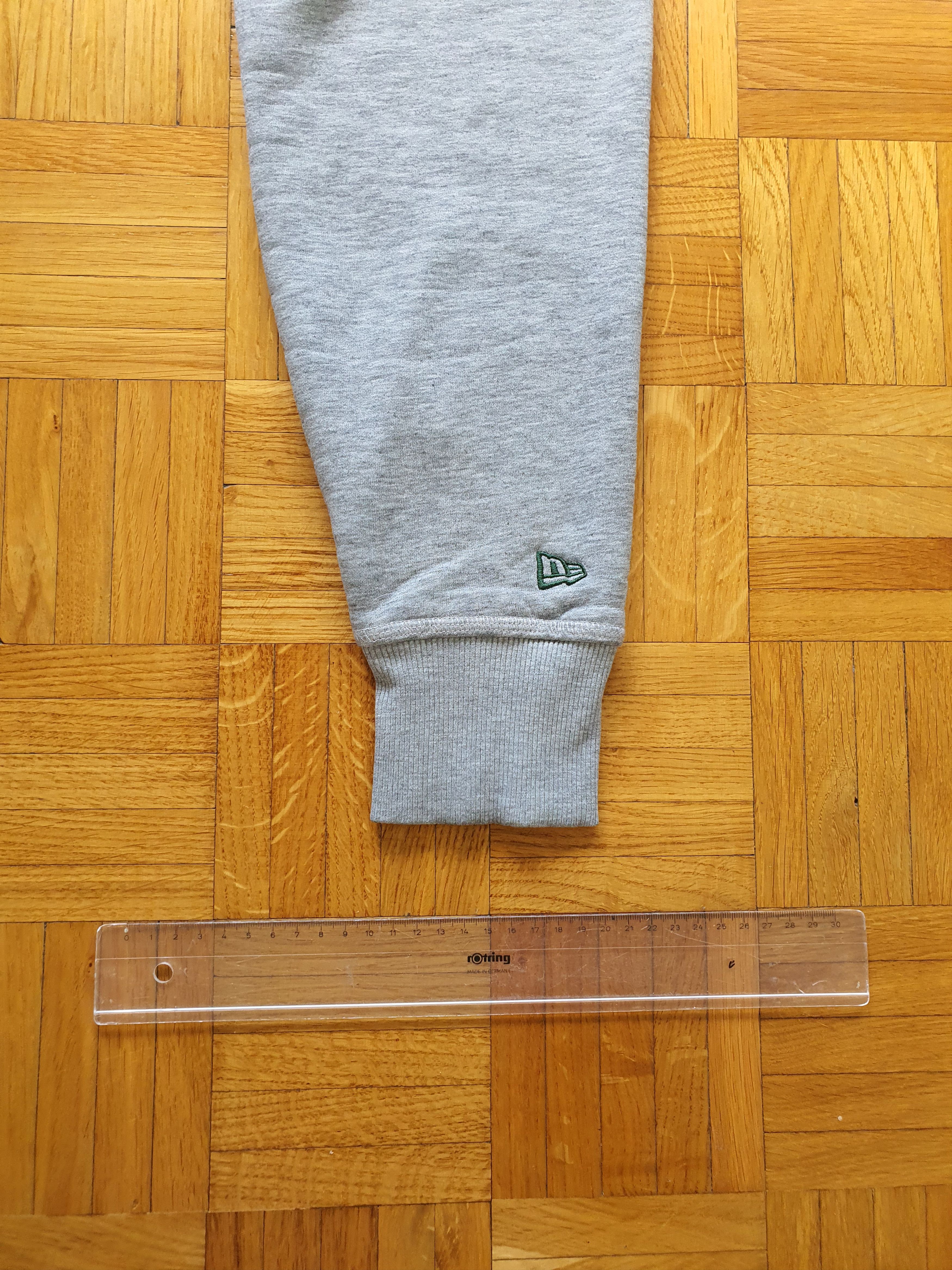 NFL × New Era Green Bay Packers - Official NFL Merch Apparel - Sweatshirt Size US L / EU 52-54 / 3 - 9 Thumbnail
