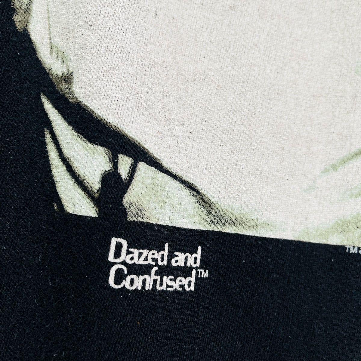 Universal Studios × Vintage Vintage Matthew McConaughey Dazed And Confused Movie TShirt Size US L / EU 52-54 / 3 - 6 Thumbnail