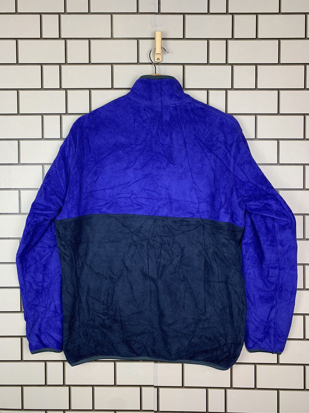 JW Anderson × Japanese Brand × Uniqlo Japanese Brand Uniqlo X J.W Anderson Fleece Size US M / EU 48-50 / 2 - 9 Thumbnail
