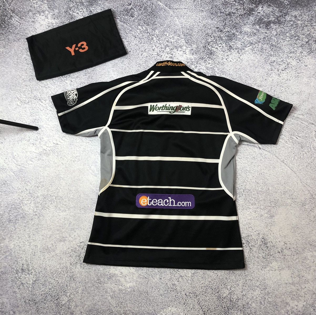 Other Men’s vintage jersey Rugby Ospreys size L y2k casual ykk Size US L / EU 52-54 / 3 - 9 Thumbnail