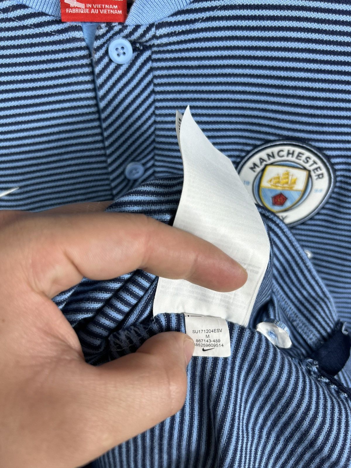 Nike Nike Manchester City Soccer Training Polo Size M Size US M / EU 48-50 / 2 - 7 Thumbnail