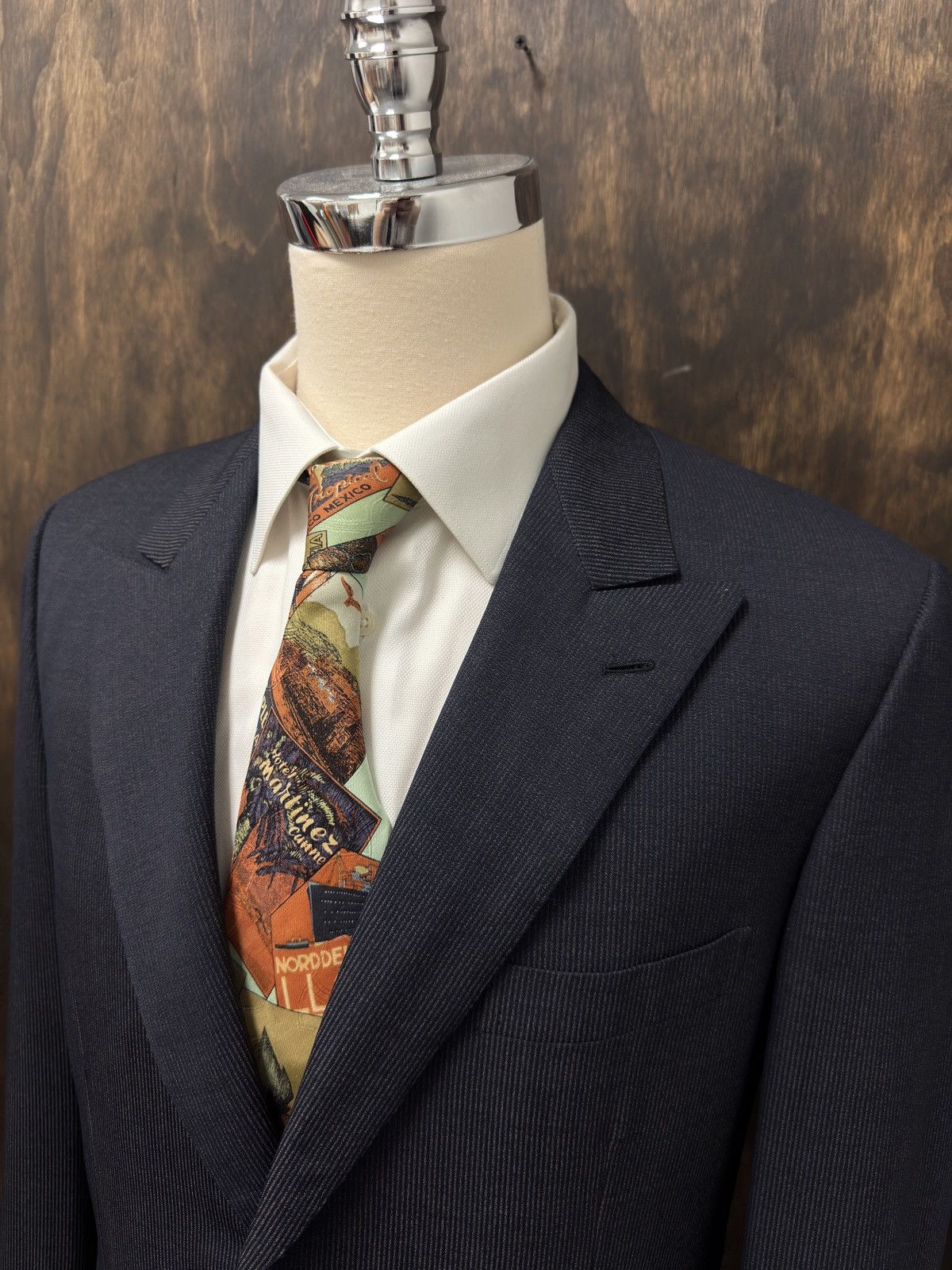 Brioni Brioni Made in Italy Vintage Peak Lapel Silk Jacket 40 R Size 40R - 2 Thumbnail