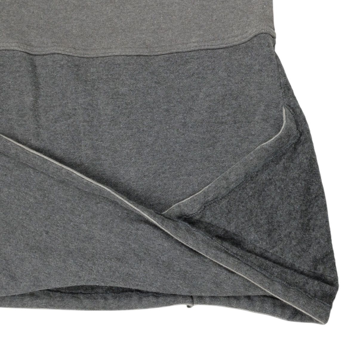 Hussein Chalayan Hussein Chalayan Twisted Warped Sweat Skirt Size 30" / US 8 / IT 44 - 3 Thumbnail