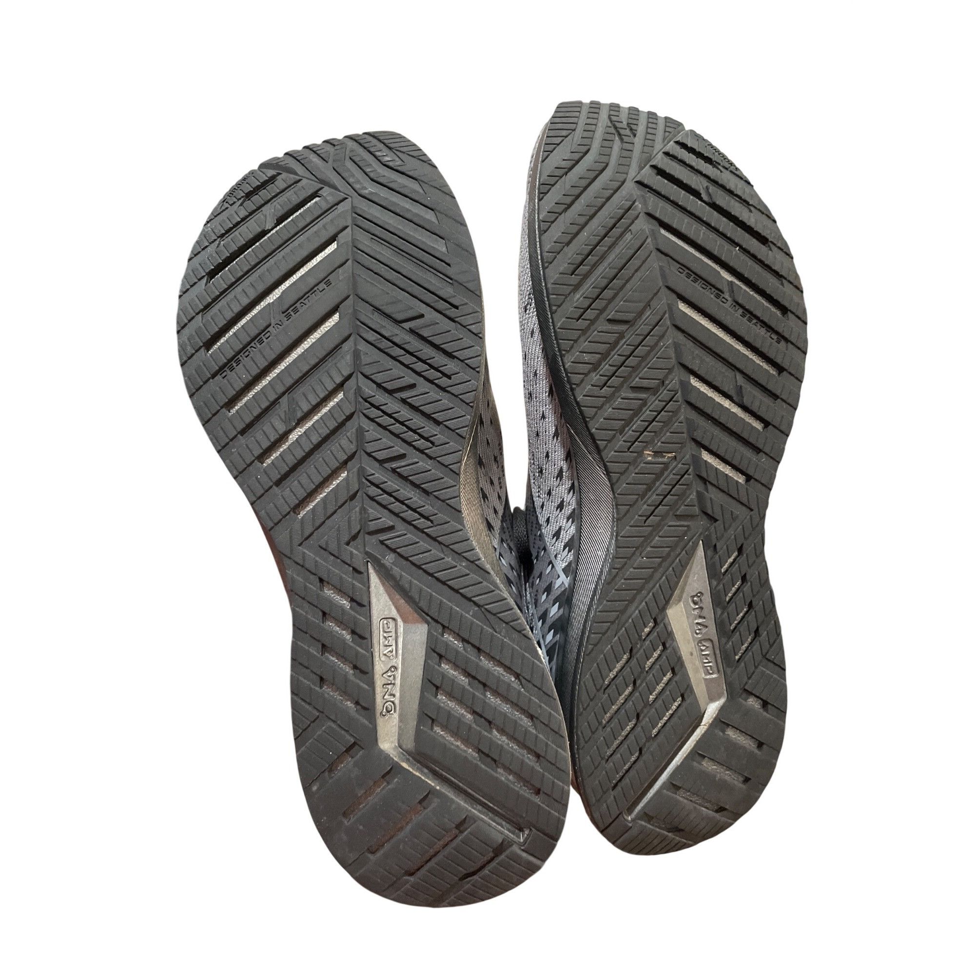 Brooks Brooks Levitate 5 mens gray black walking running sneakes sz Size US 13 / EU 46 - 5 Thumbnail
