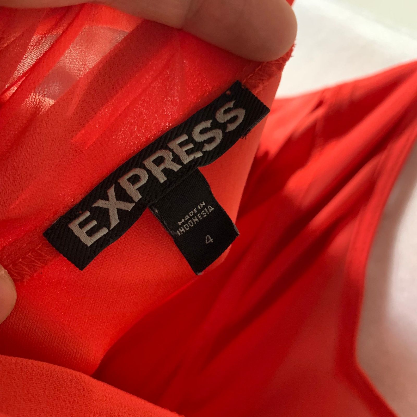 Express Express Coral Romper/Dress Size 4 Size 27" / US 4 / IT 40 - 7 Thumbnail