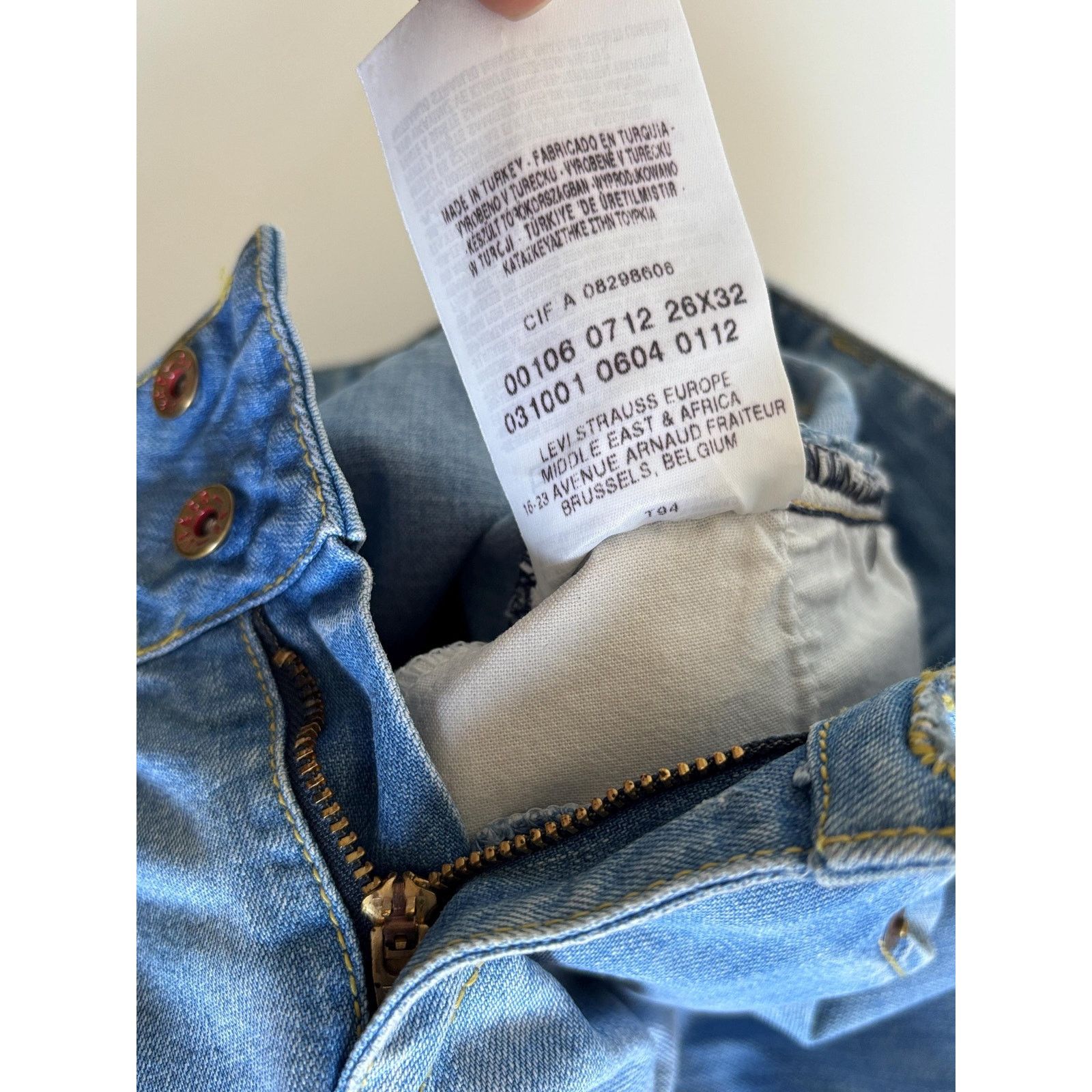 Levi's Vintage Levi’s Engineered Jeans 26x32 Twisted Leg Y2K Size US 26 / EU 42 - 9 Thumbnail