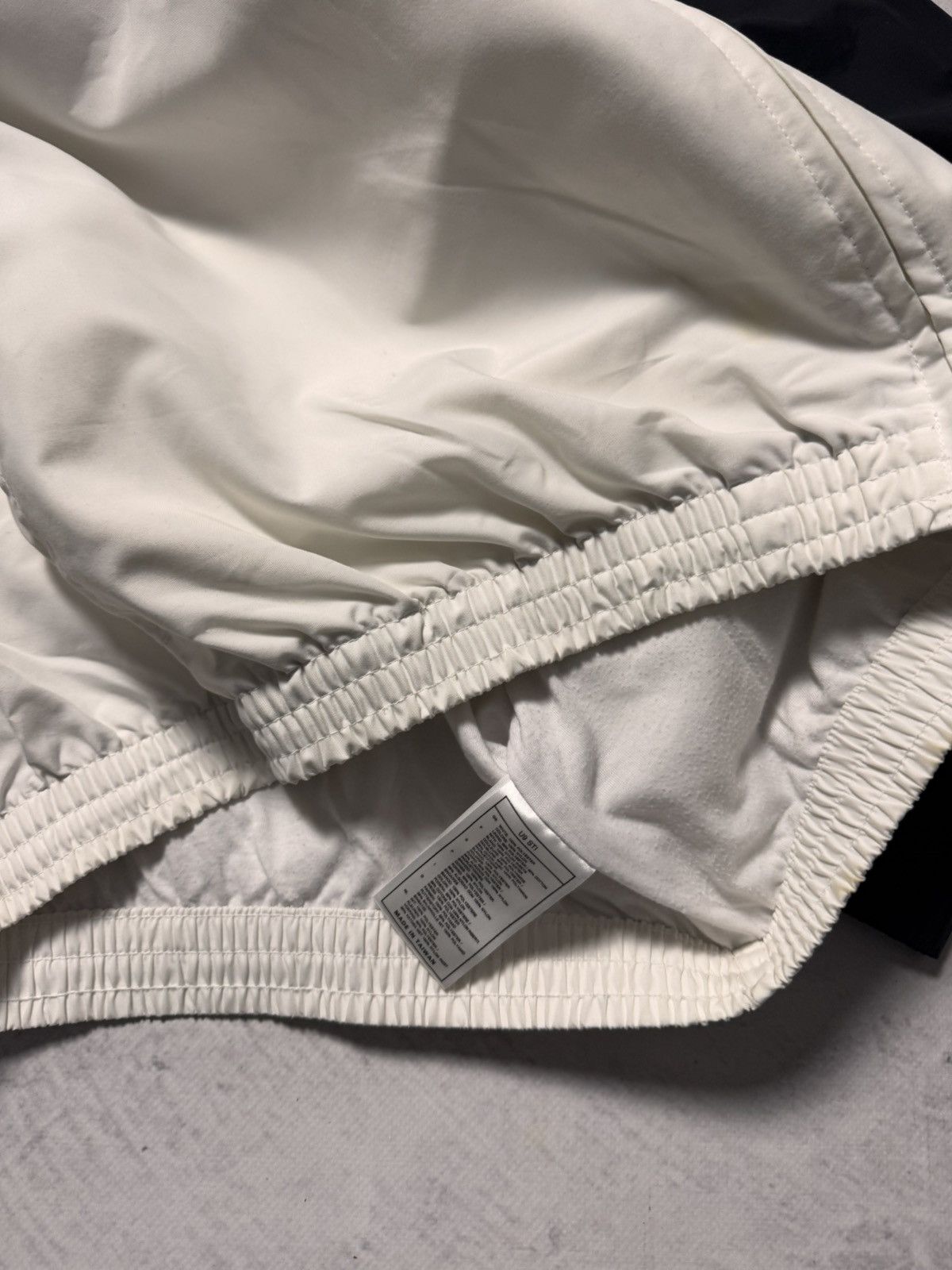 Nike × Vintage 90s Nike Vintage Nylon Challenge Court Oversize Tracksuit Size US L / EU 52-54 / 3 - 9 Thumbnail