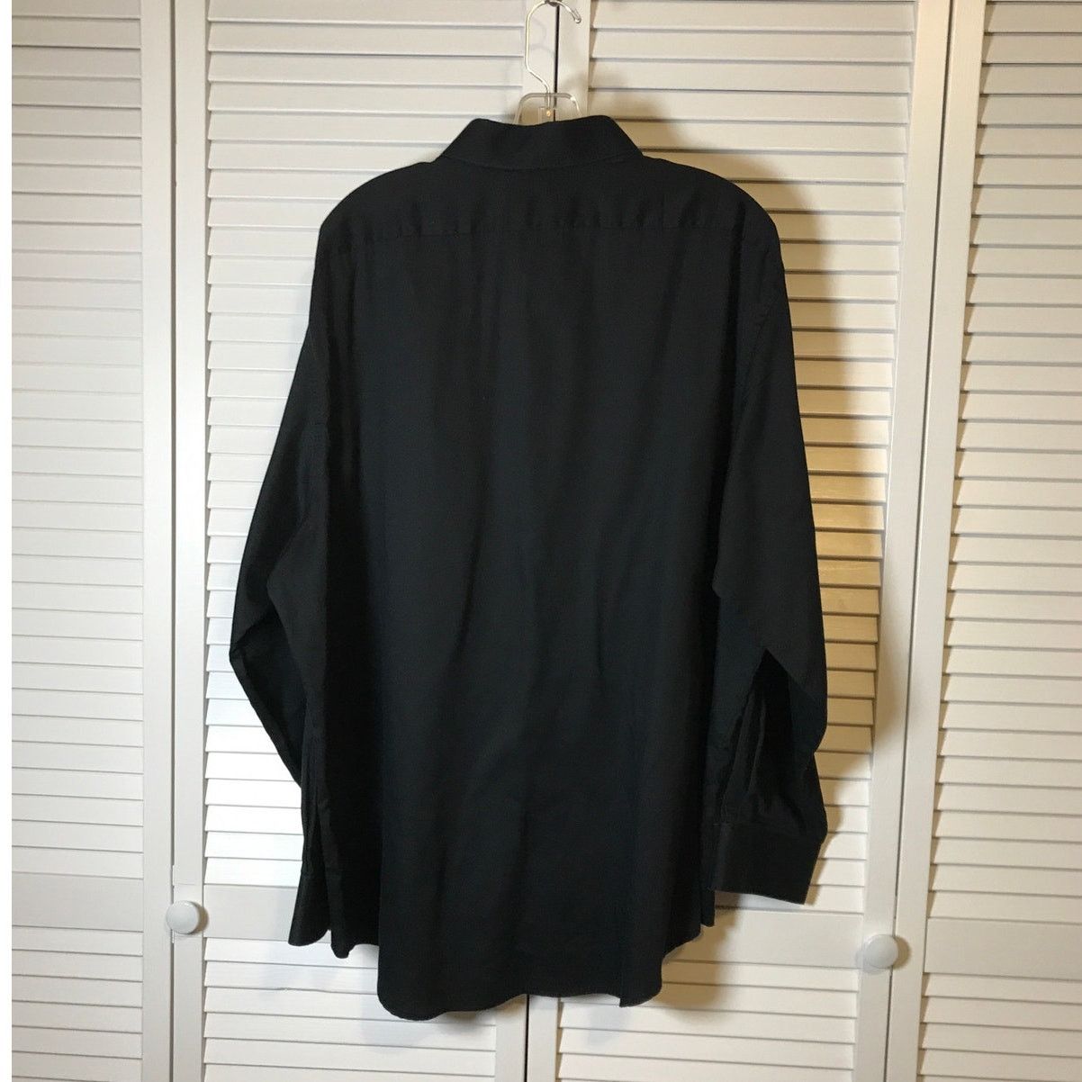 Van Heusen Van Heusen Black Collared Long-Sleeve Men Shirt XXL (34-35) Size US XXL / EU 58 / 5 - 2 Thumbnail