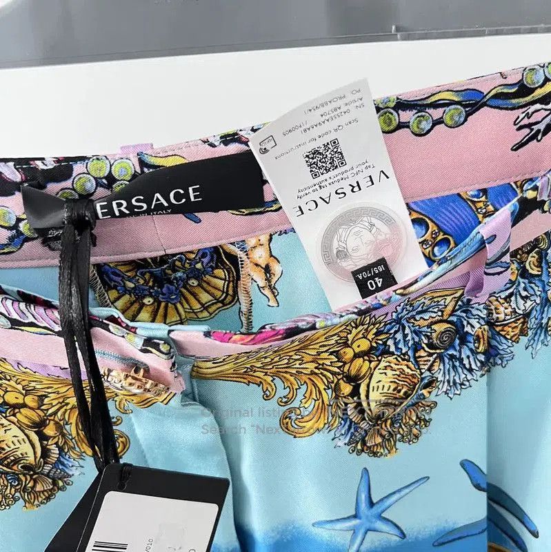 Versace Versace Summer Multi-Color Silk Shorts . Size 23" - 4 Thumbnail
