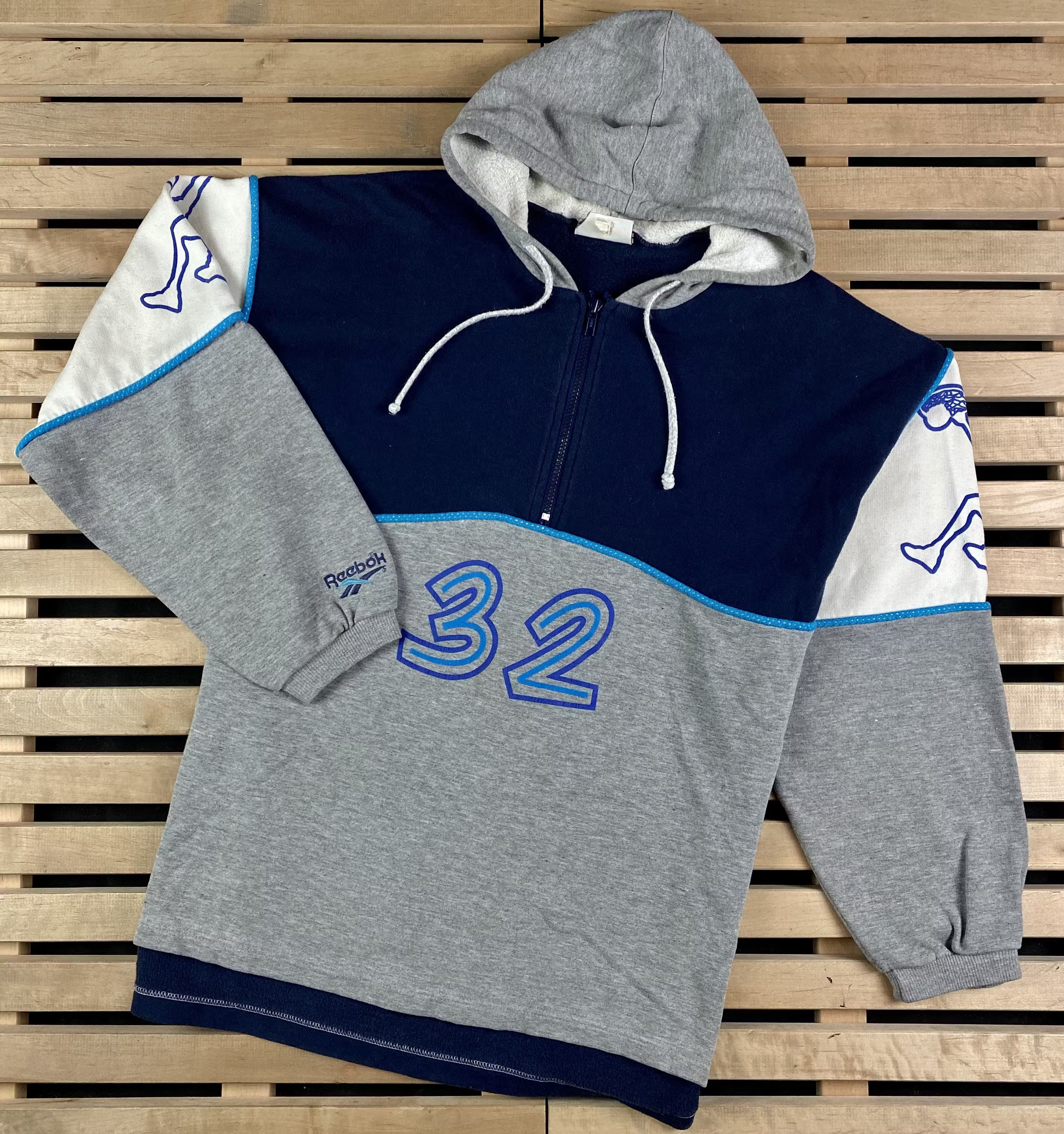 Reebok × Vintage Men’s Hoodie Reebok 32 Vintage Size L Size US L / EU 52-54 / 3 - 1 Thumbnail