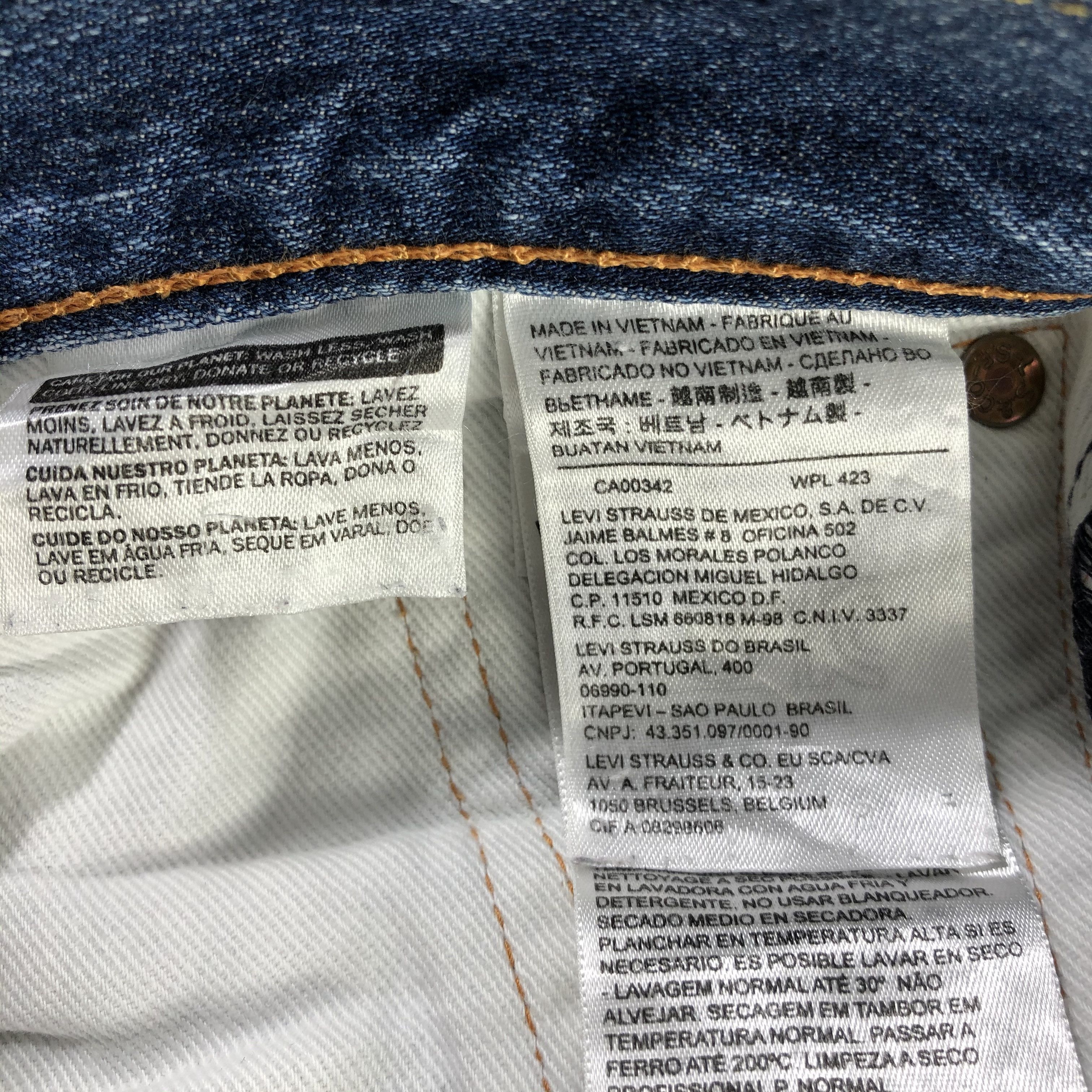 Levi's Levi's 502 Jeans Distress Faded Blue Denim KJ1402 Size US 31 - 10 Thumbnail