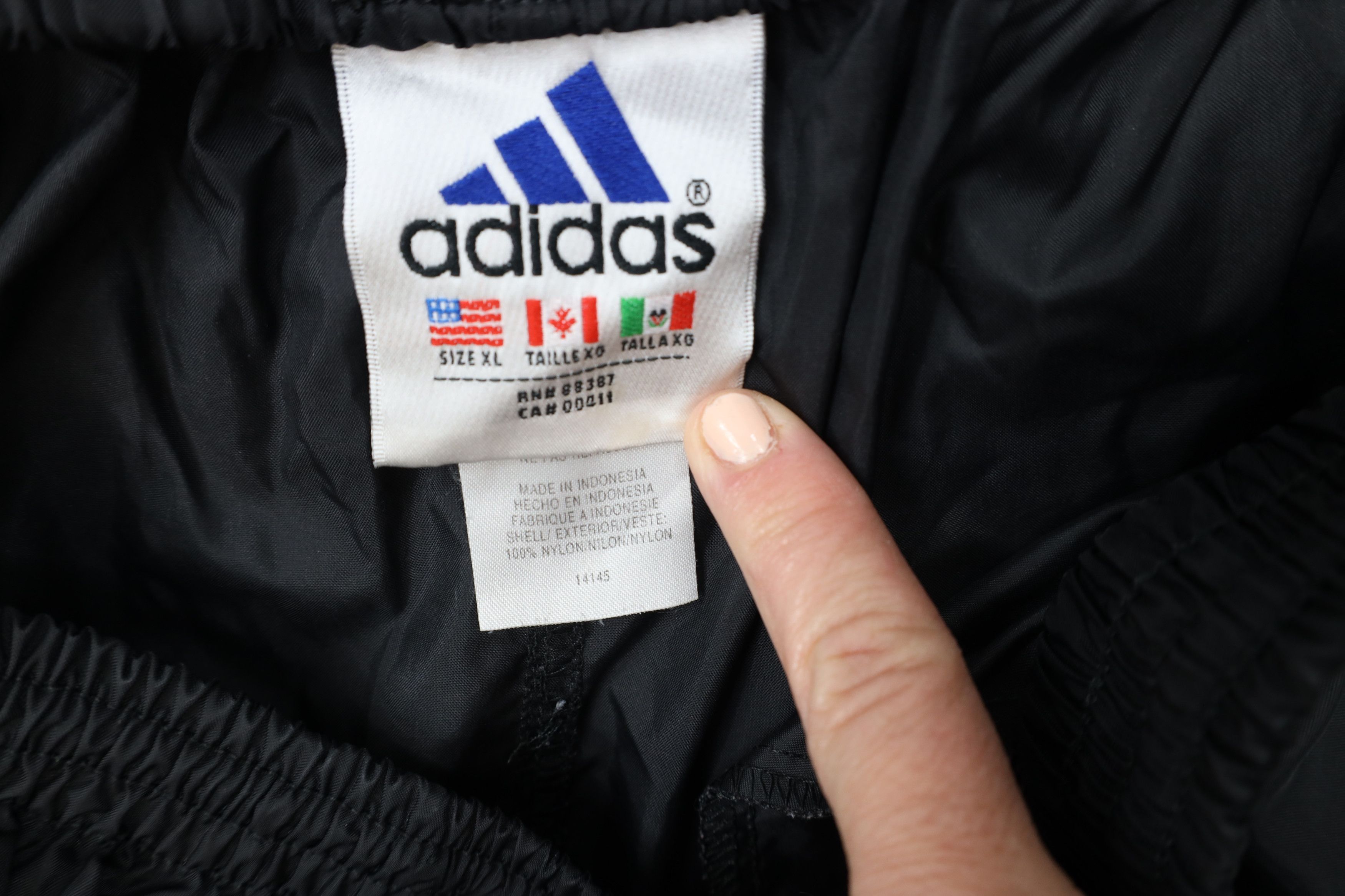 Adidas × Vintage Vintage 90s Adidas Cuffed Nylon Windbreaker Joggers Pants Size US 38 / EU 54 - 9 Thumbnail