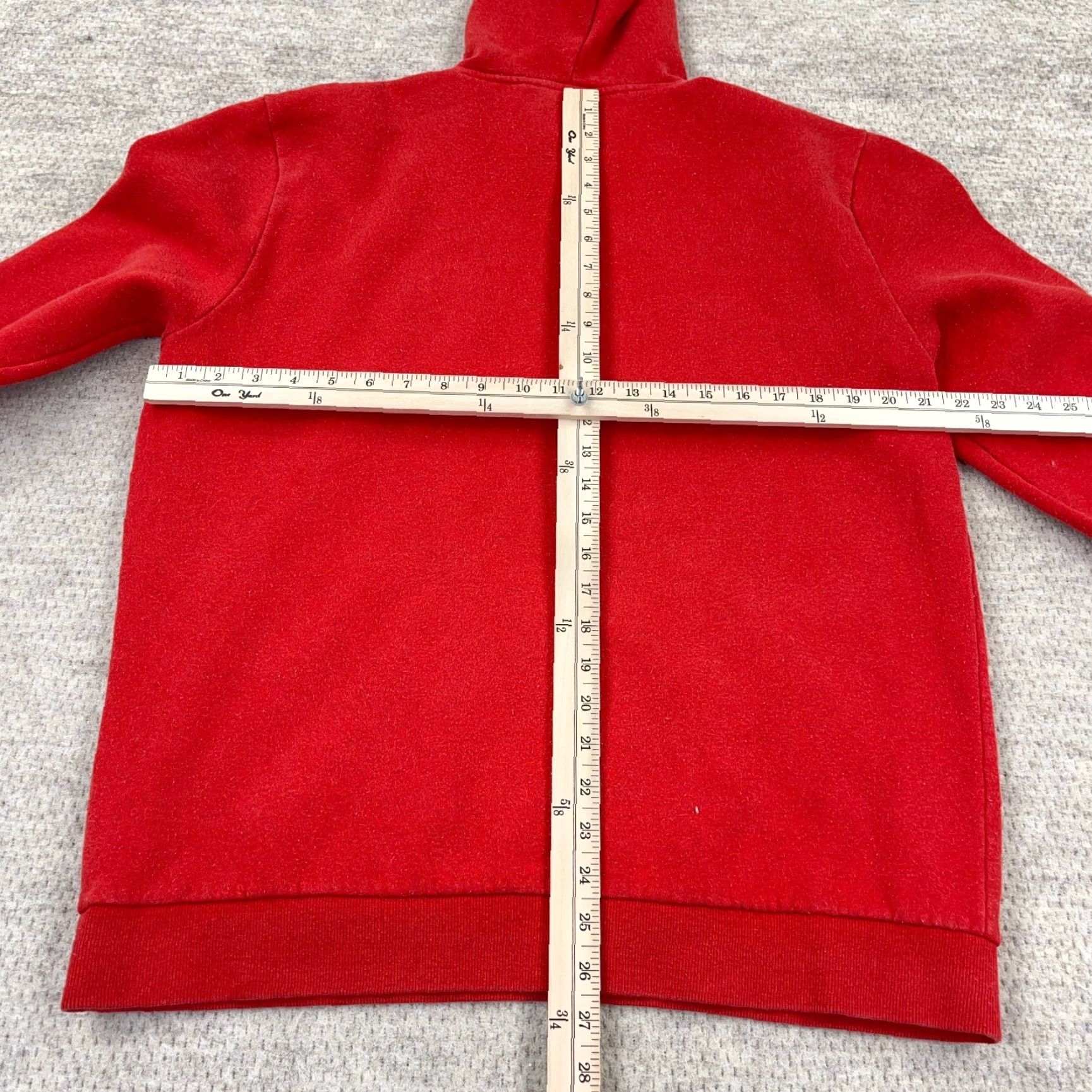 Oakley VINTAGE Oakley Hoodie Men M Red Logo Graphic Print Surf Streetwear Hooded Sweatshirt Size US M / EU 48-50 / 2 - 7 Thumbnail