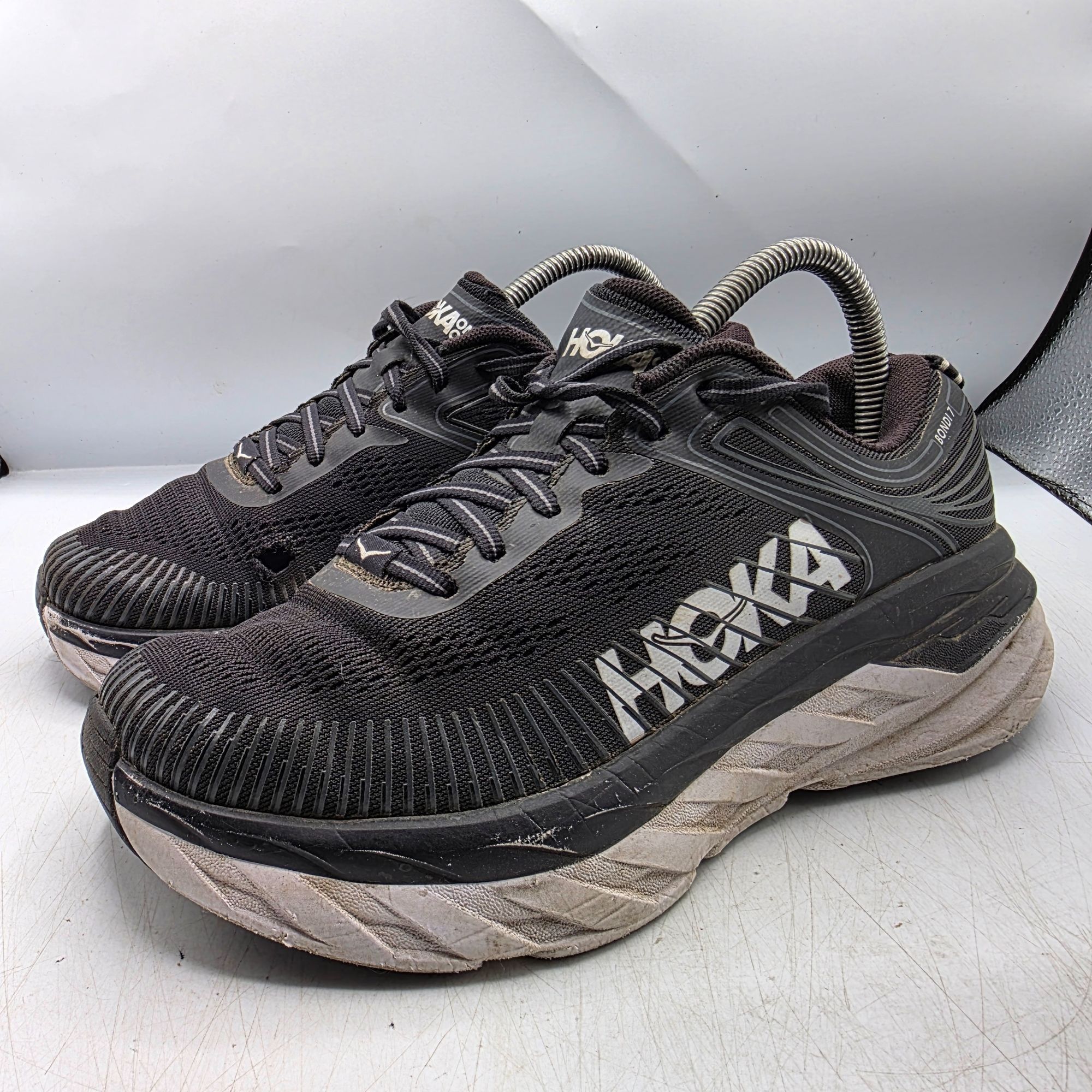 Hoka Hoka One One Bondi 7 Womens Size 8 D Wide Black Athletic Sho Size US 8 / IT 38 - 3 Thumbnail